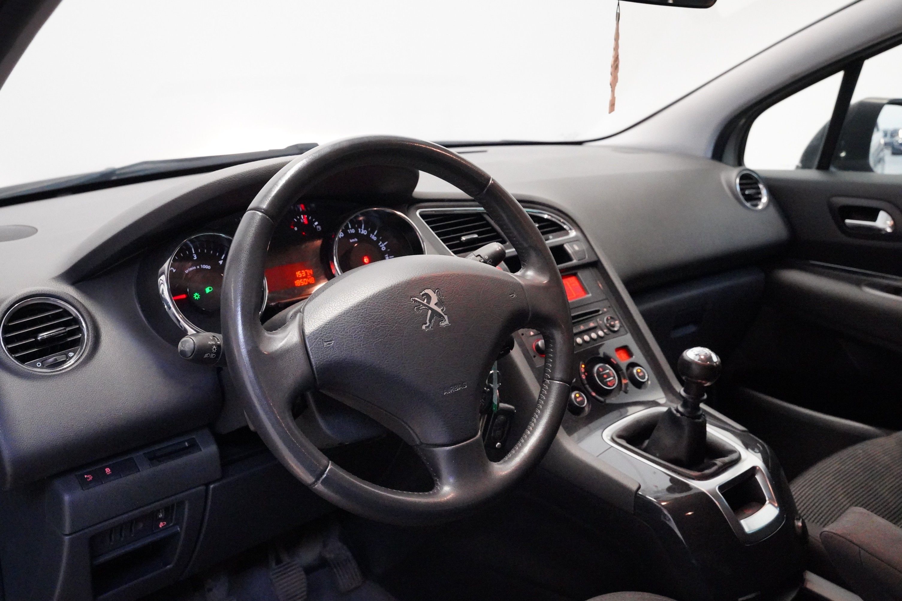 Peugeot 5008, 1.6 HDI 84 kW Allure - fotka 5