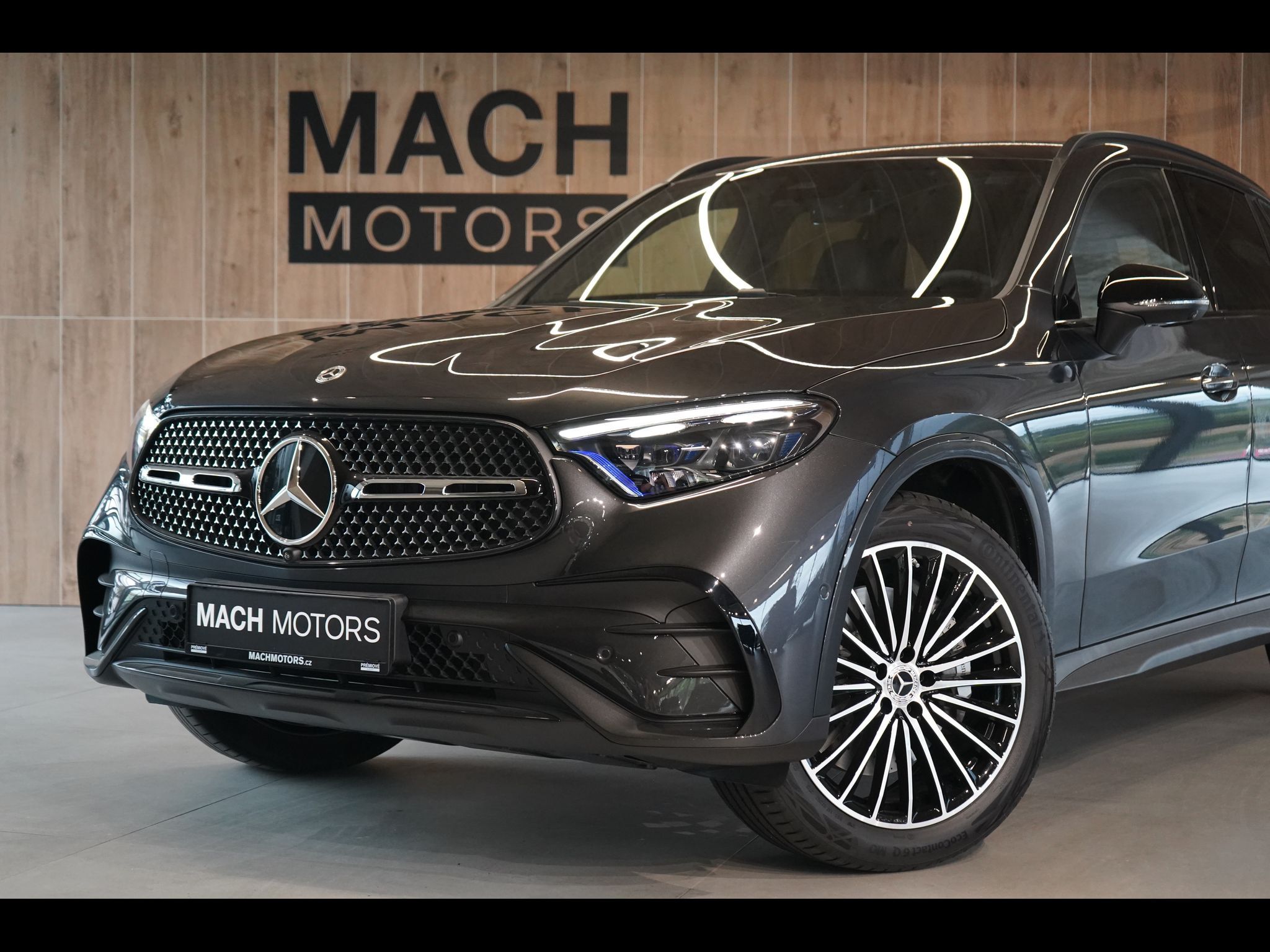 Mercedes-Benz GLC, 220d 4MATIC, DISTRONIC, Tažné - fotka 2