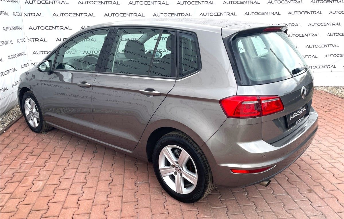 Volkswagen Golf Sportsvan, 1,2 TSi,STK 8/28,serv.kn. - fotka 6