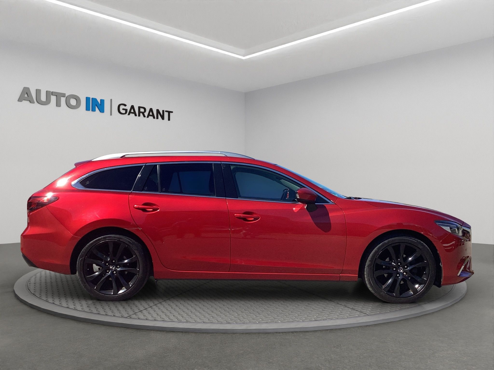 Mazda 6, 2,2 SkyActive-D 129 kW, NAVI, - fotka 4
