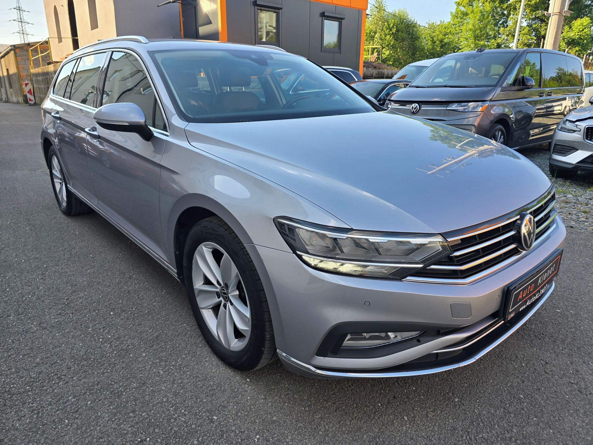 Volkswagen Passat, DSG 2,0TDI ELEGANCE NAVI - DPH - fotka 2