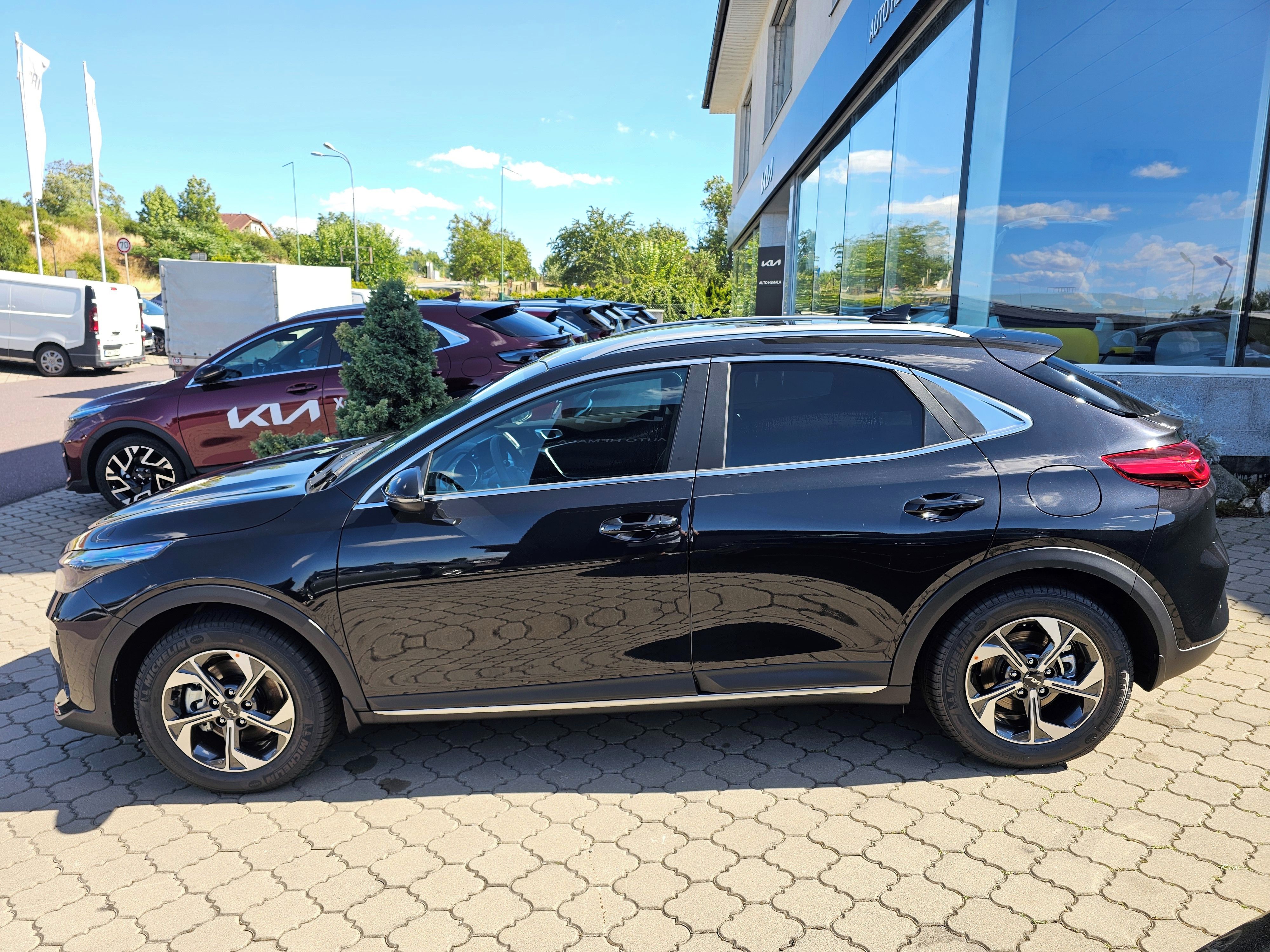 Kia XCee´d, Exclusive - fotka 2