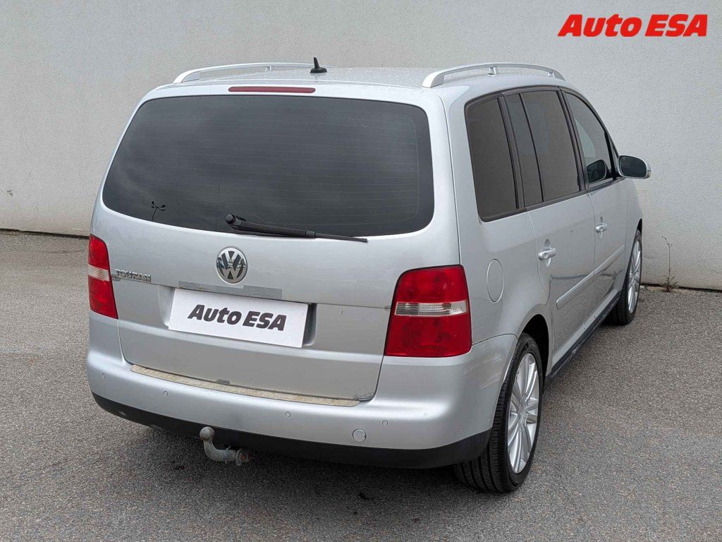 Volkswagen Touran, 2.0TDi - fotka 4