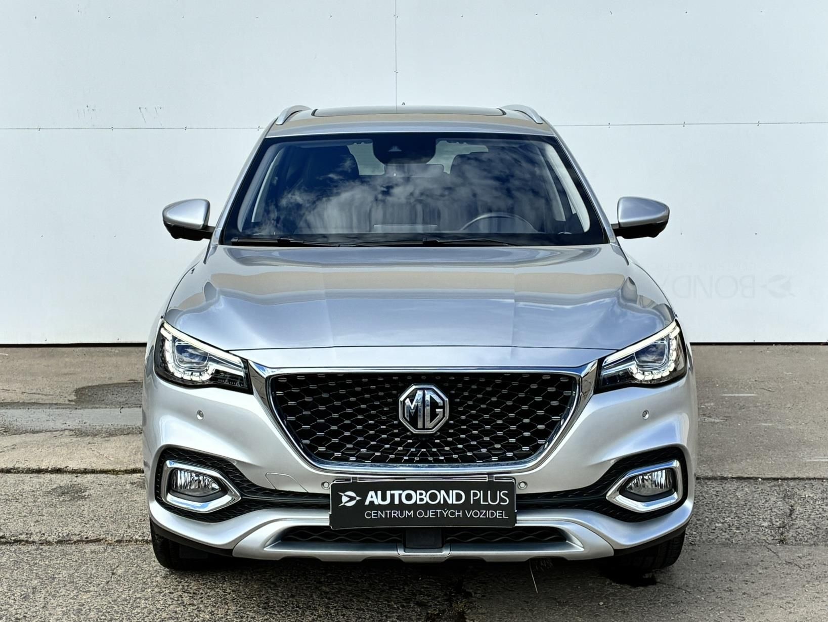 MG HS, 1.5 TGI 119kW Elegance - fotka 4