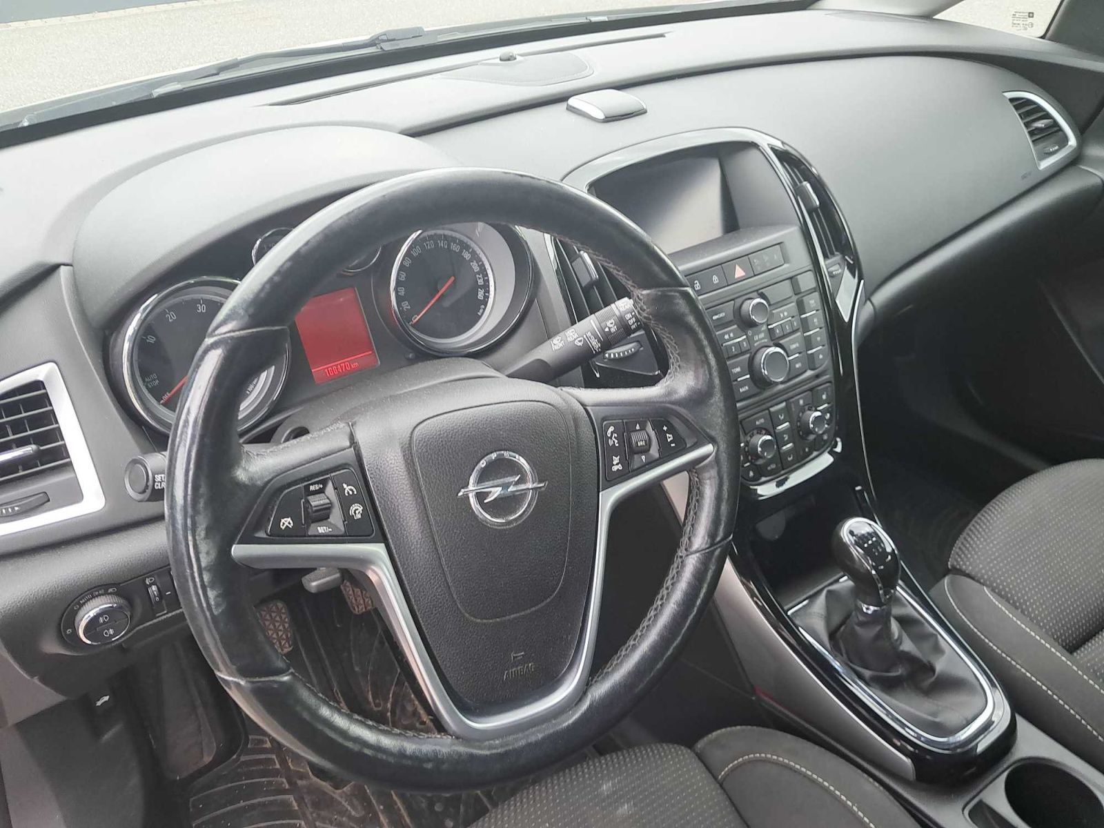 Opel Astra, 1.6 CDTI, Klima - fotka 3