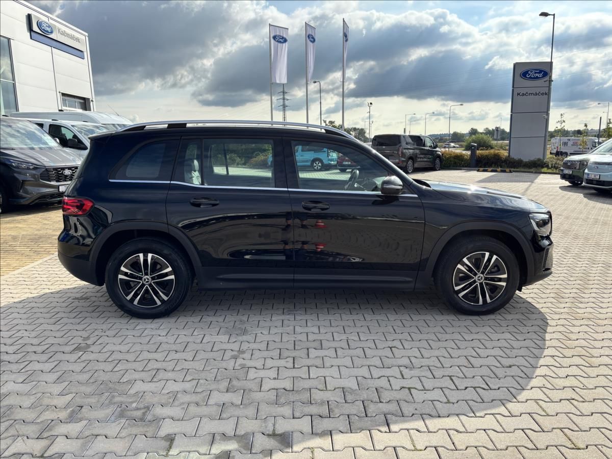 Mercedes-Benz GLB, 2,0 200d 110kW 4Matic DCT - fotka 6