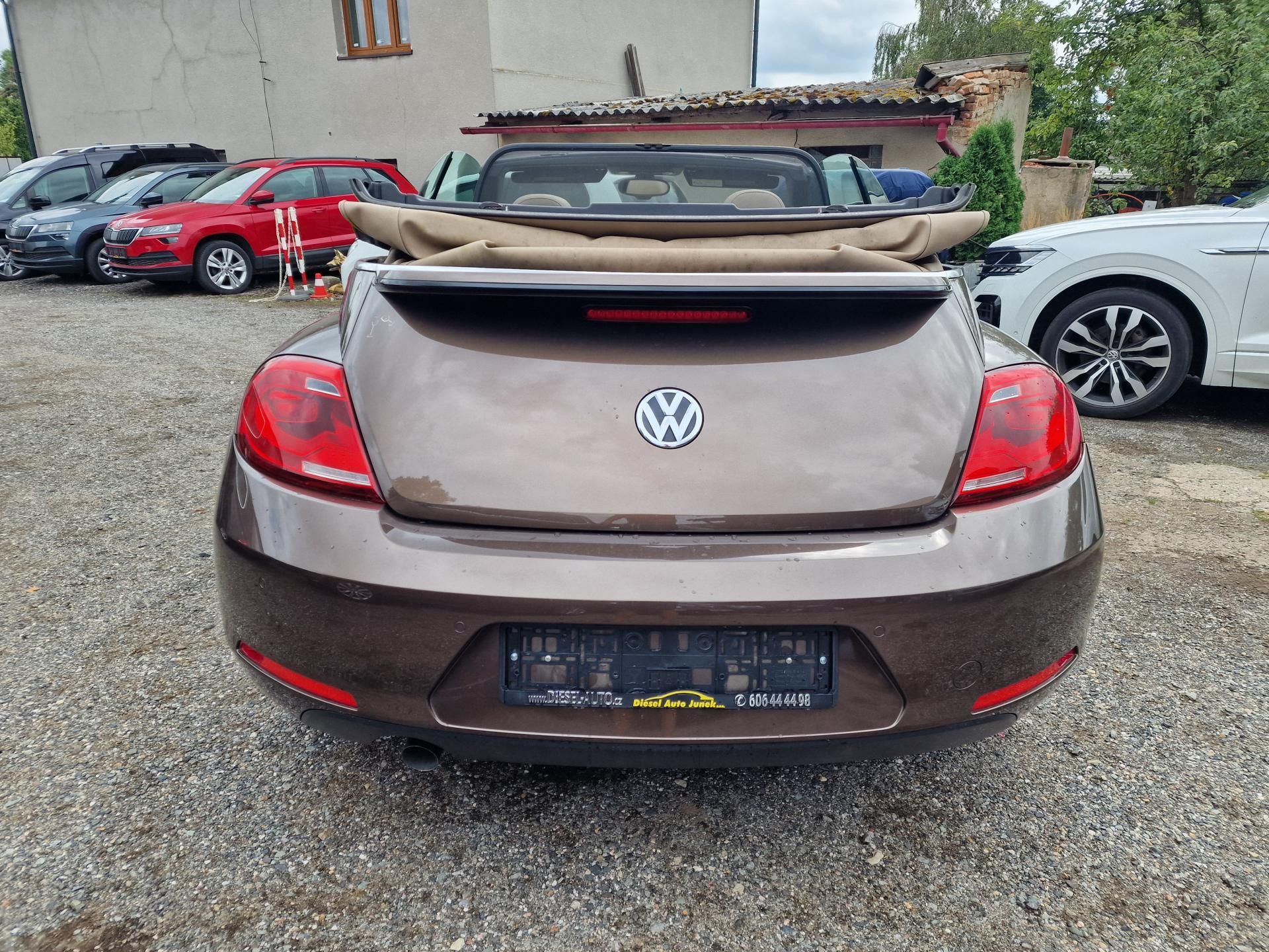 Volkswagen Beetle, CABRIO 2,0TDI DESIGN - fotka 5