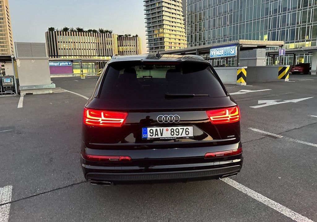 Audi Q7, Audi Q7 3.0TDI Quattro, S-line - fotka 3