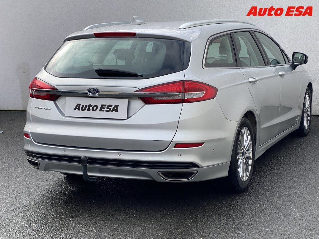 Ford Mondeo, 2.0 TDCi AWD,ČR,Titanium - fotka 4
