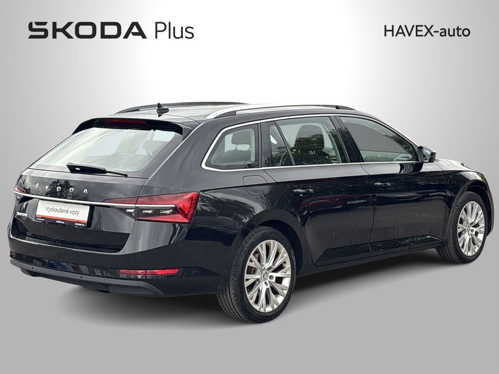 Škoda Superb, Combi 2.0 TDI DSG Style - fotka 2