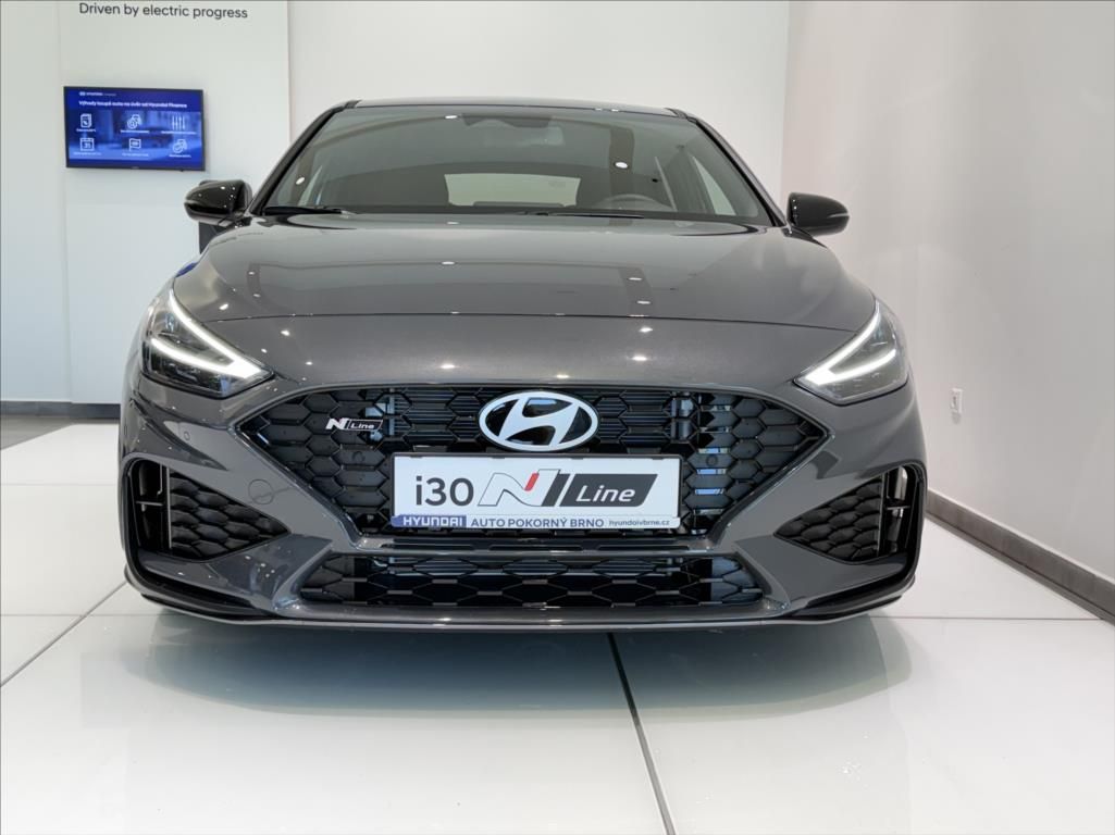 Hyundai i30, 1,6 T DCT  HB Go Czech N Line - fotka 2