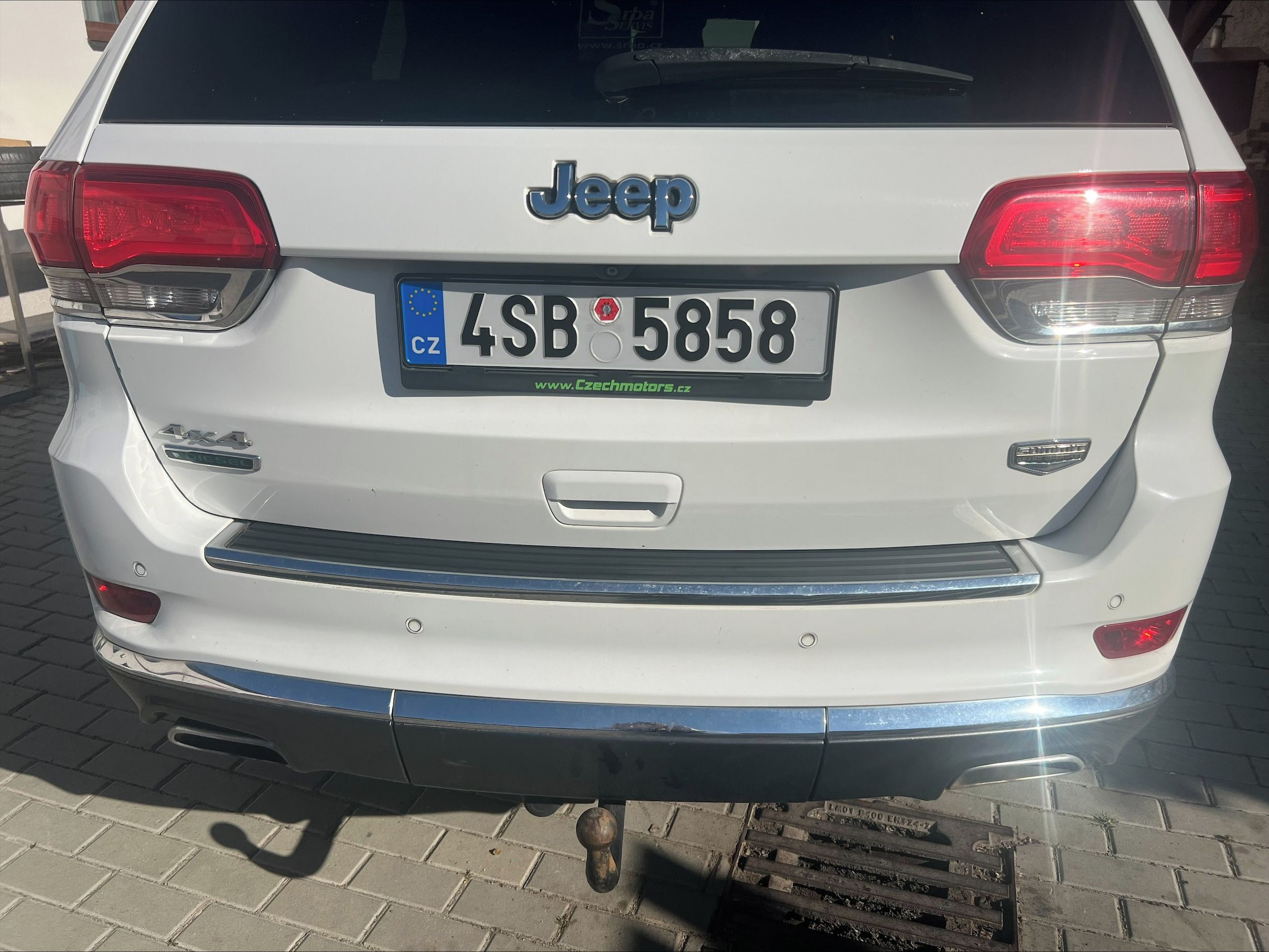Jeep Grand Cherokee, 3.0 CRD 184 KW/ výbava SUMMIT - fotka 6