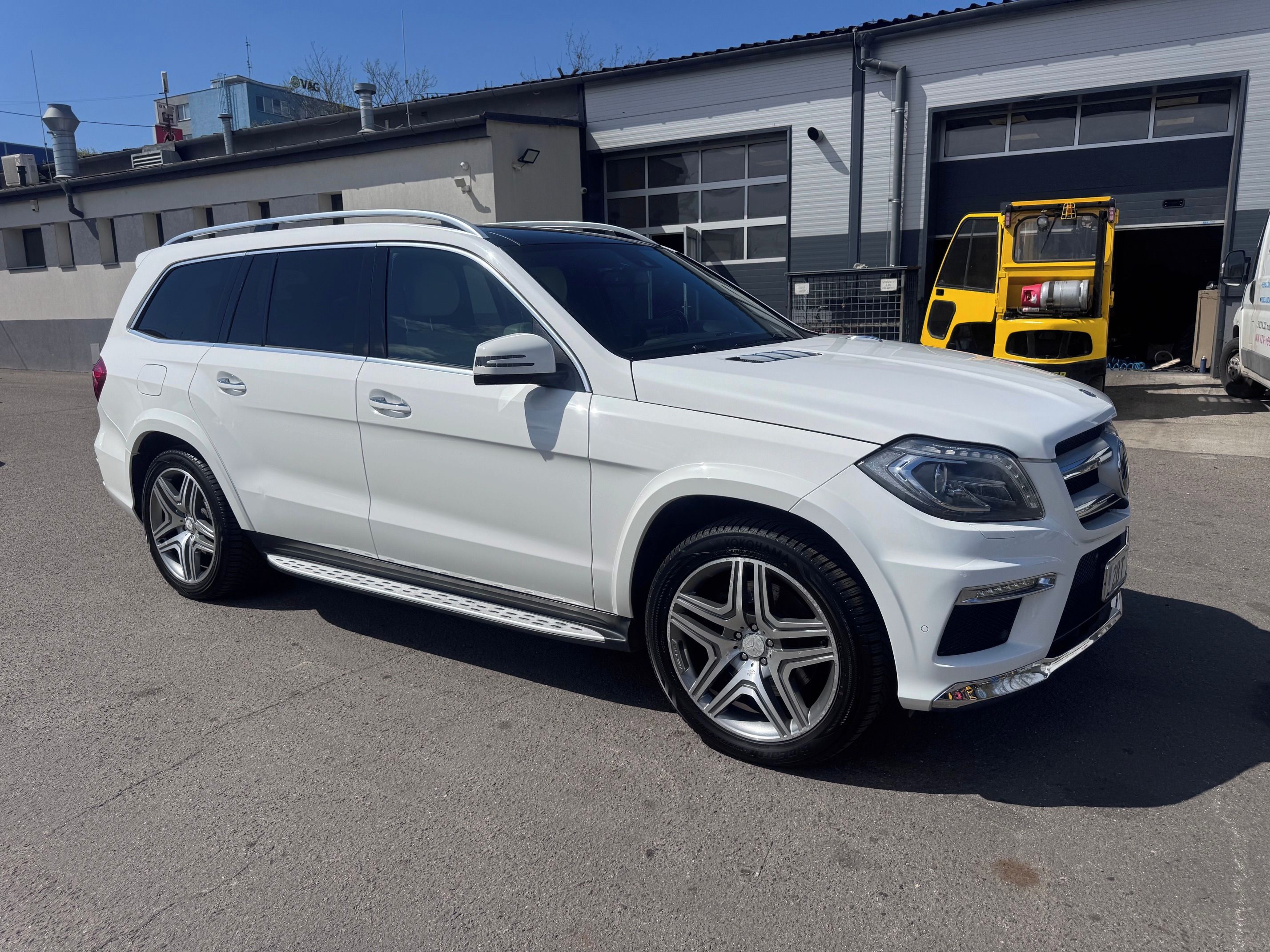 Mercedes-Benz GL, GL350 AMG BLUETEC 4MATIC - fotka 6