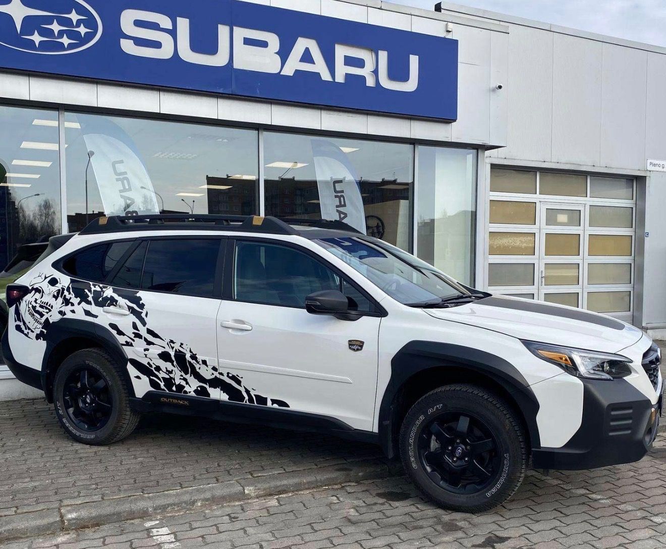 Subaru Outback, 2.4L Turbo Wilderness Full opt - fotka 2