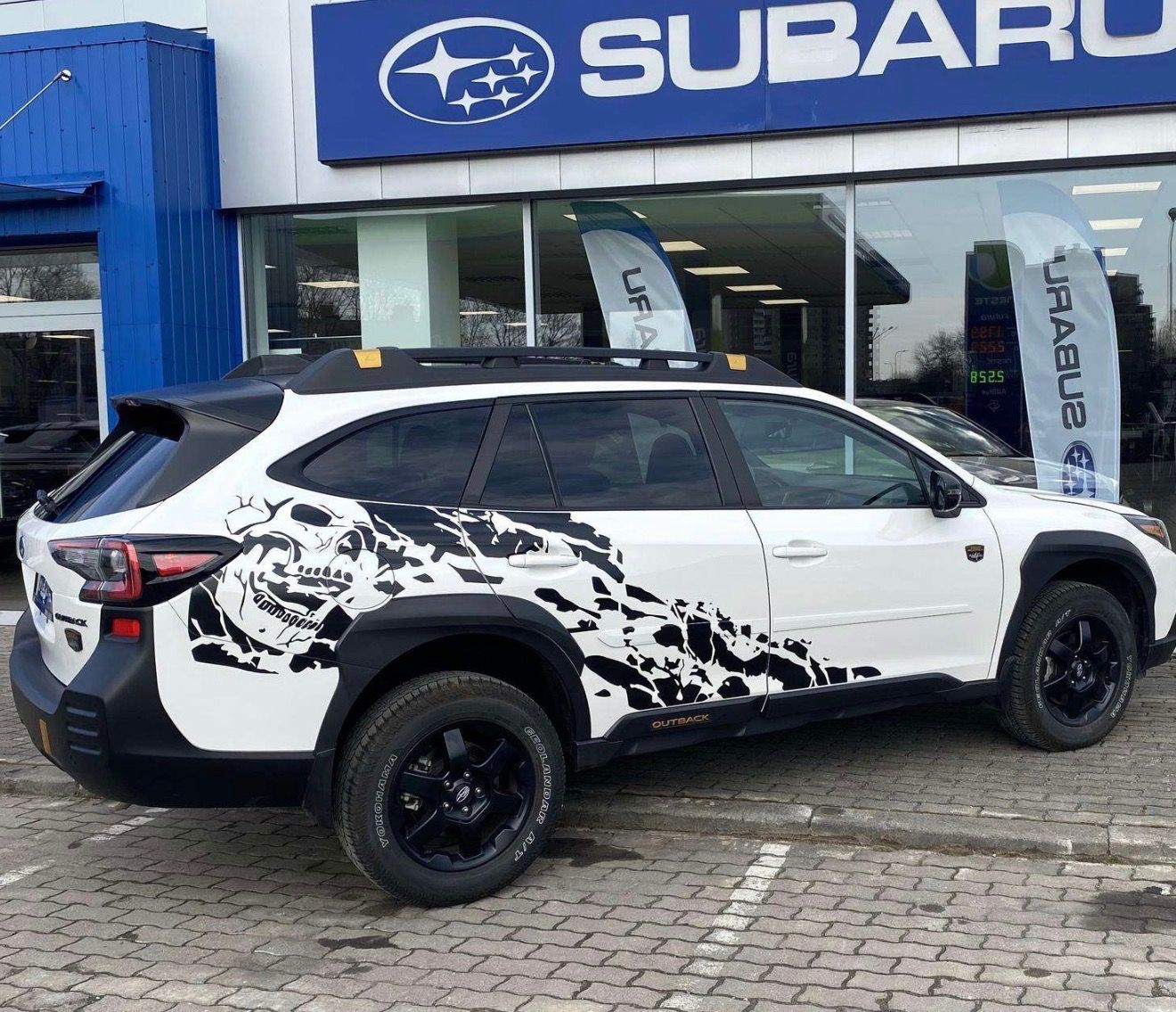 Subaru Outback, 2.4L Turbo Wilderness Full opt - fotka 4