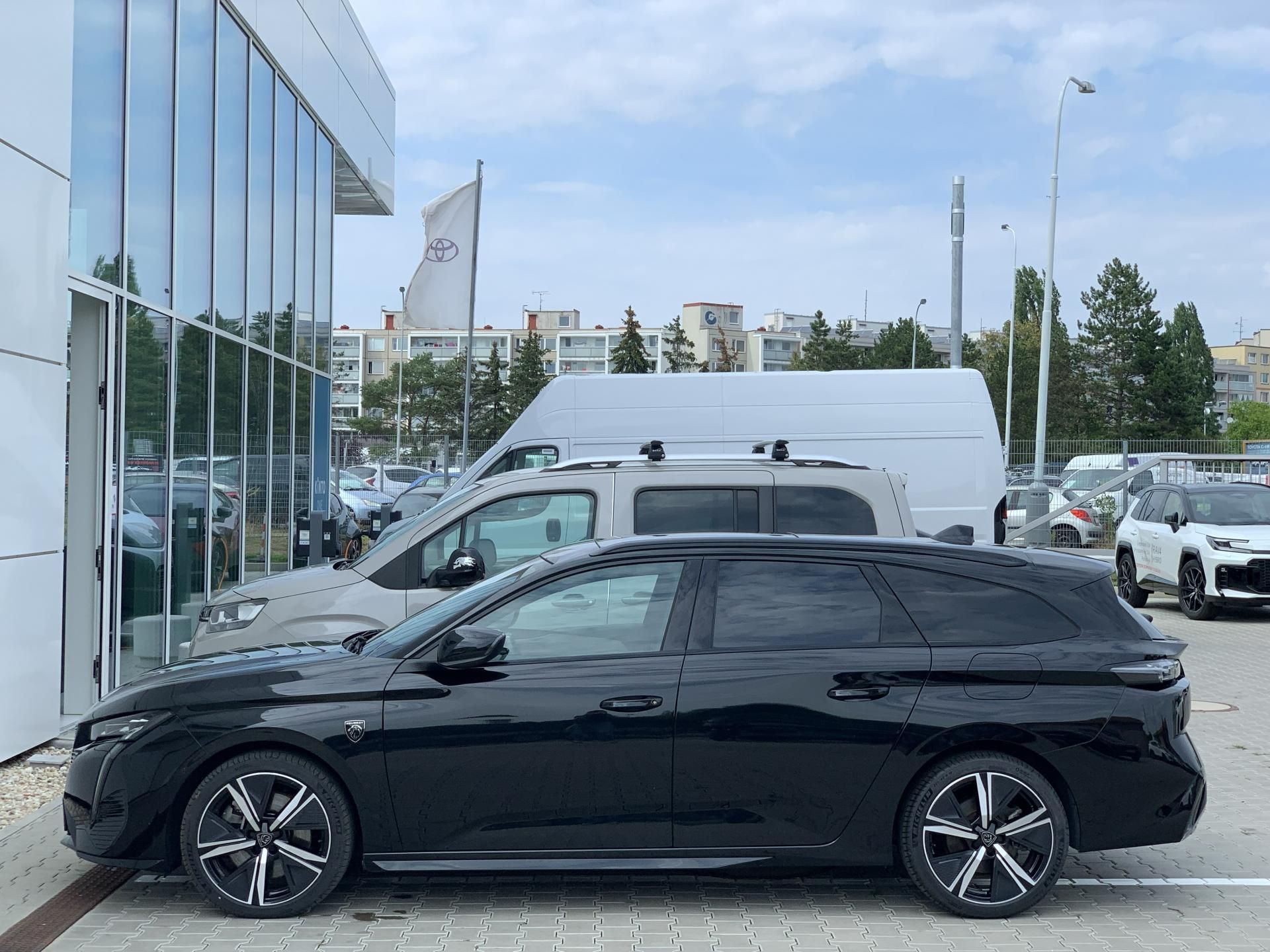 Peugeot 308, SW GT 1.6 PHEV 133kW AT8 - fotka 4