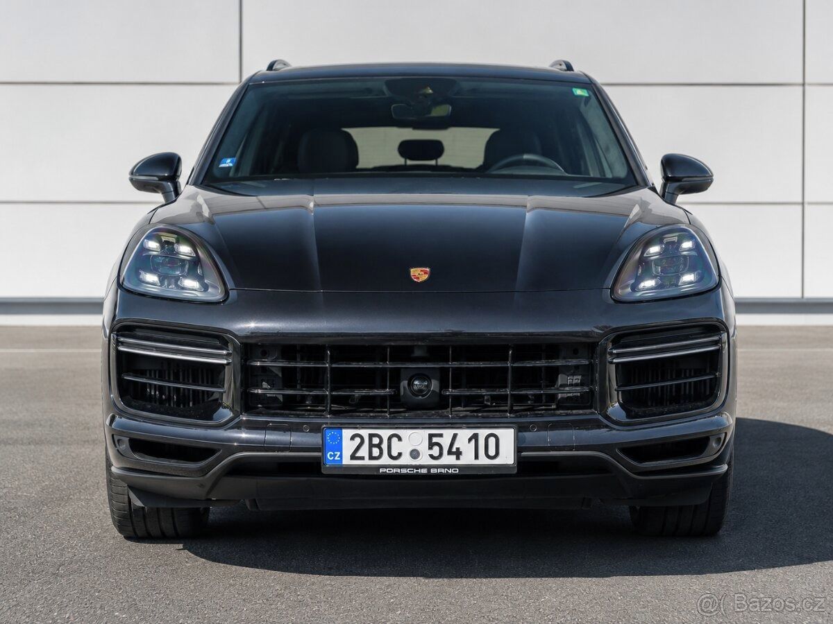 Porsche Cayenne, Turbo 4.0 V8,