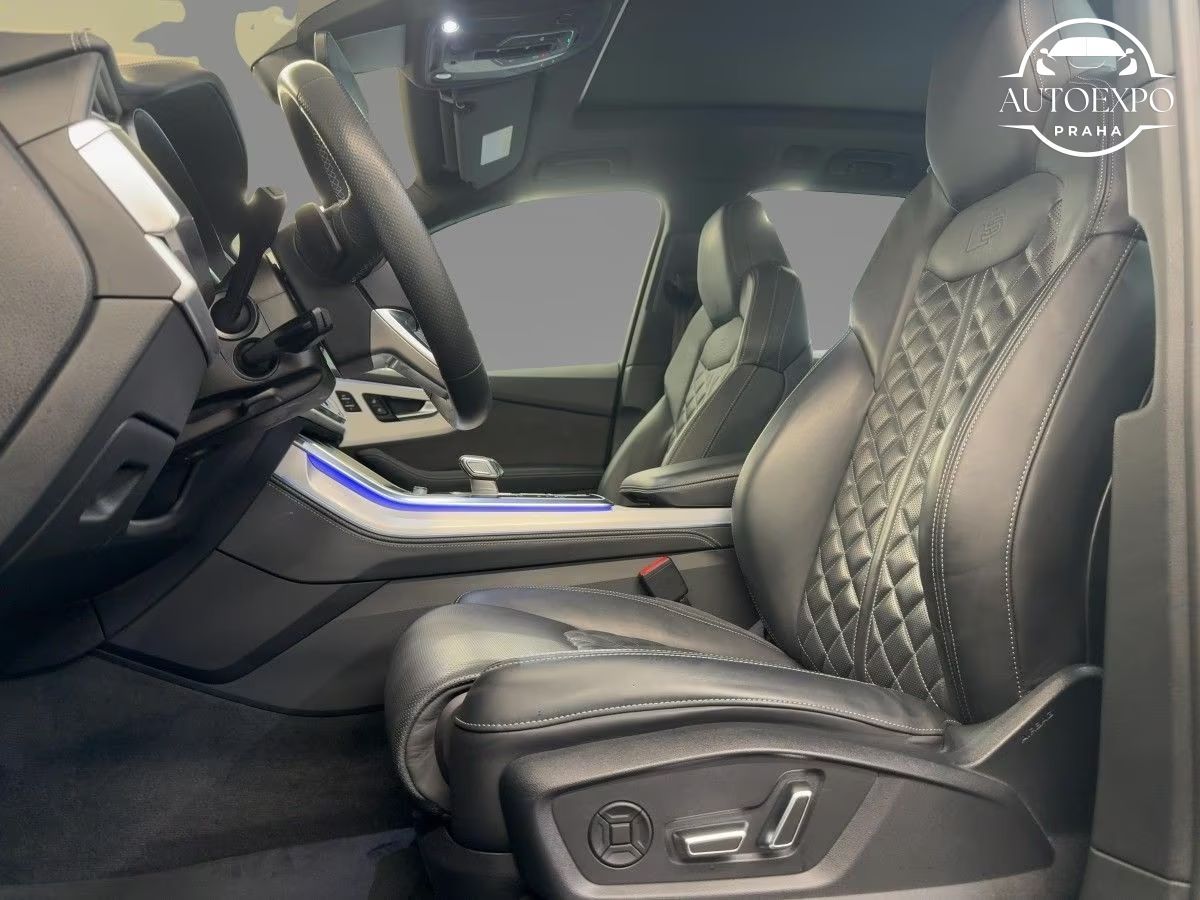 Audi SQ7, 4,0 TFSI quattro tiptronic* - fotka 6