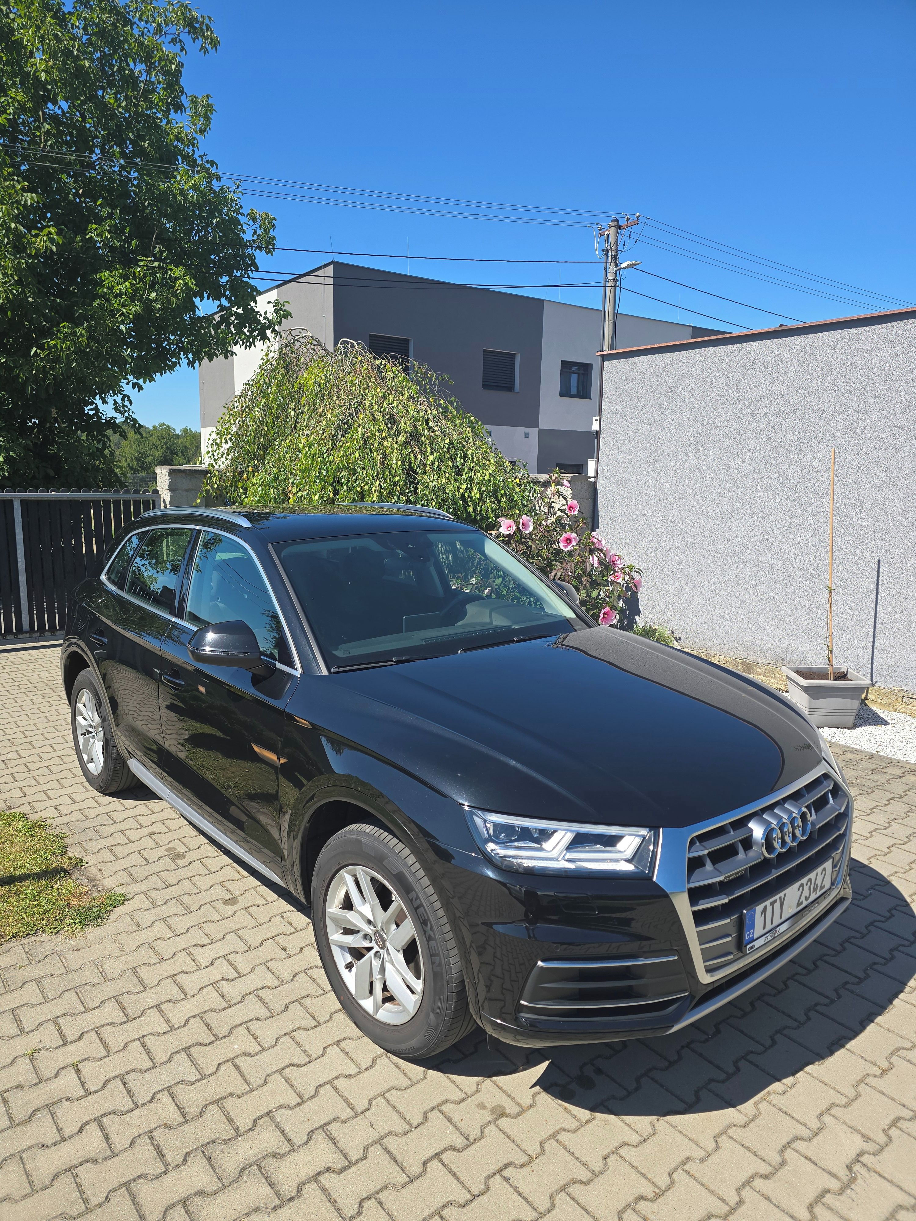 Audi Q5 - fotka 2