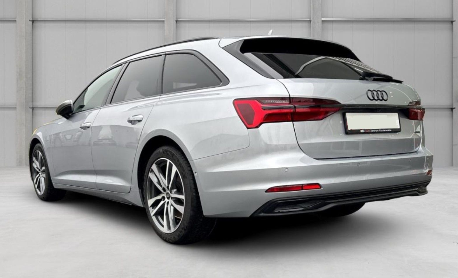 Audi A6 Avant, 40 TDI Quattro - fotka 3