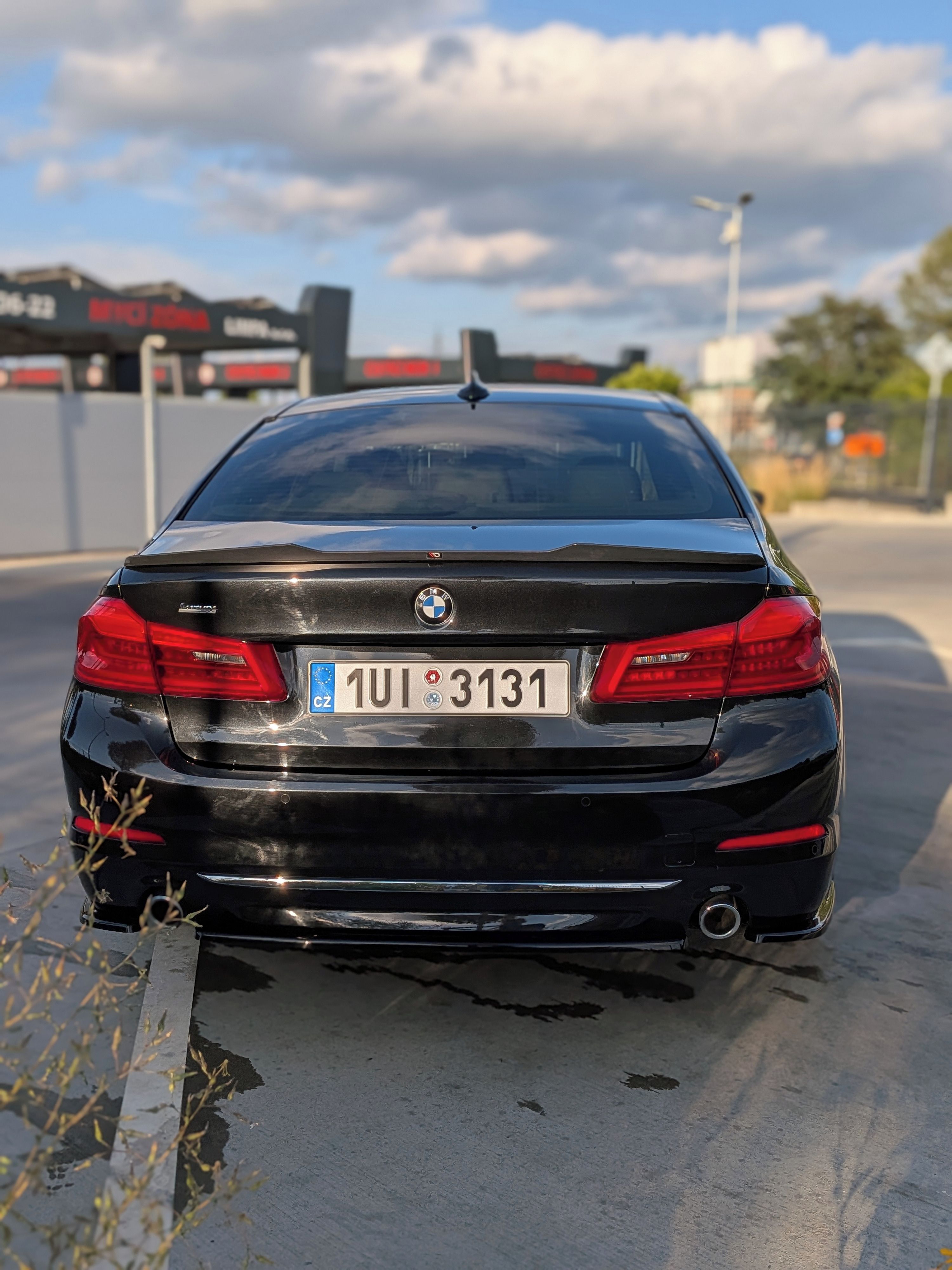 BMW Řada 5, Bmw g30 530d 195kw - fotka 2