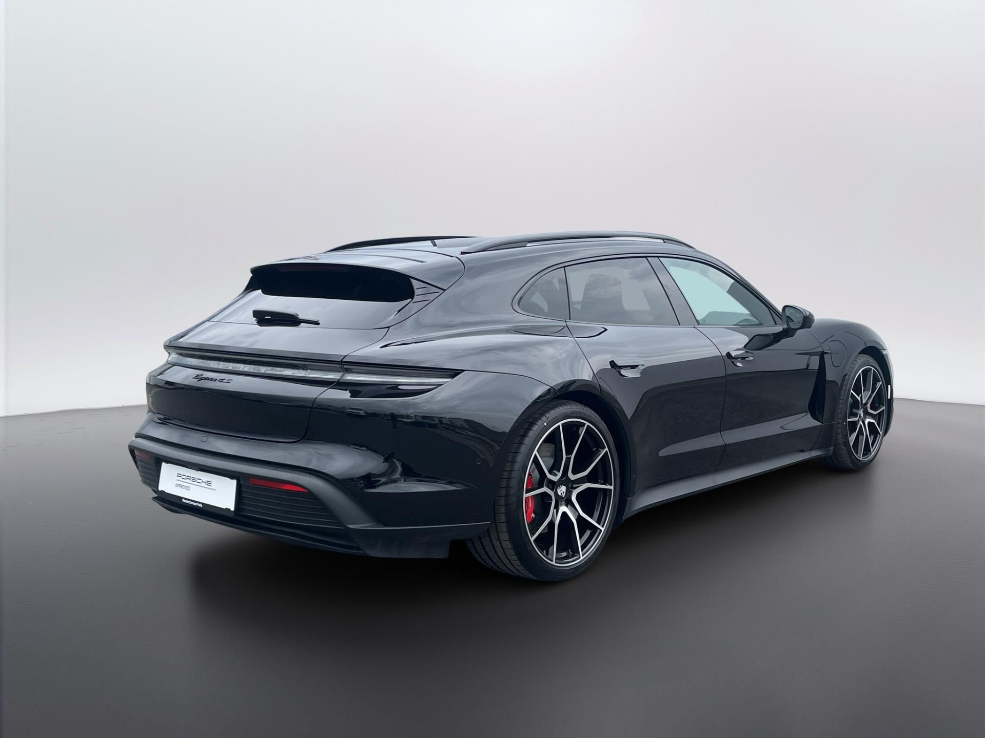 Porsche Taycan, Taycan 4S Sport Turismo - fotka 5