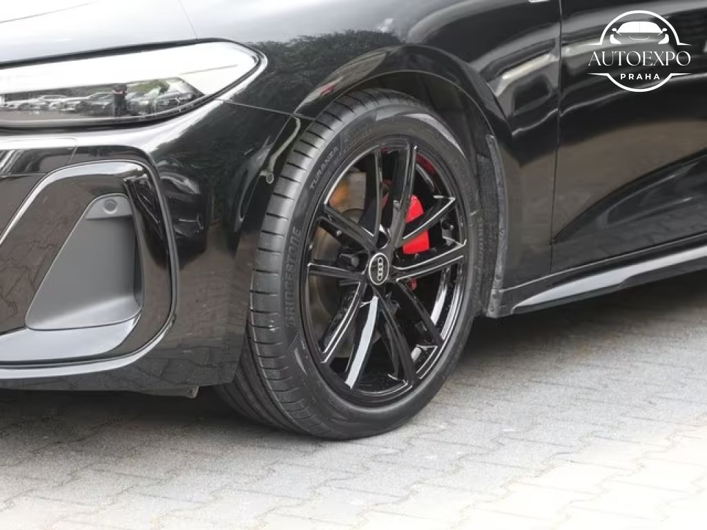 Audi A5, Avant TFSI e-hybrid quattro* - fotka 5