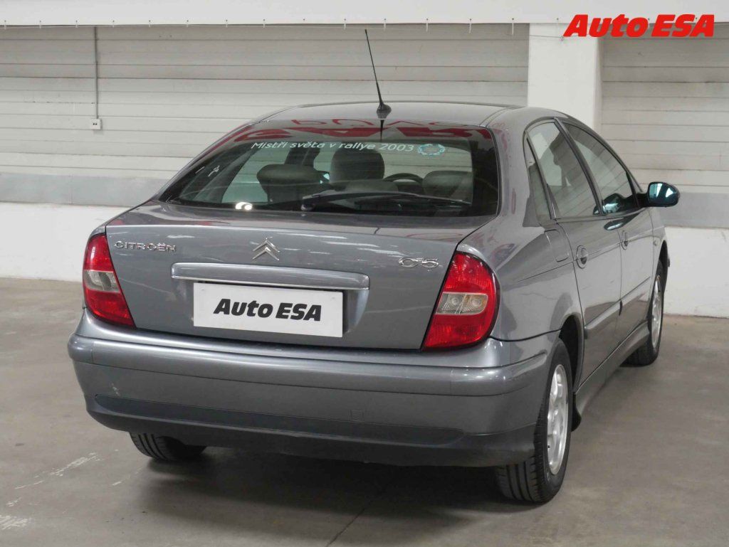 Citroën C5, 2.0 i,2.maj,ČR - fotka 6