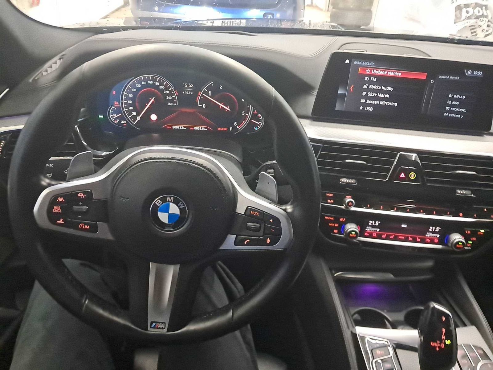 BMW Řada 5, 530d xDrive, 4X4, Automat - fotka 3