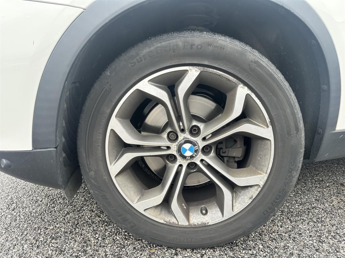 BMW X3, xDrive20d - fotka 4