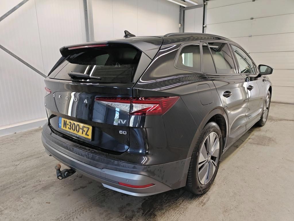Škoda Enyaq, SOH 91%, matrix, tažné. z. - fotka 3
