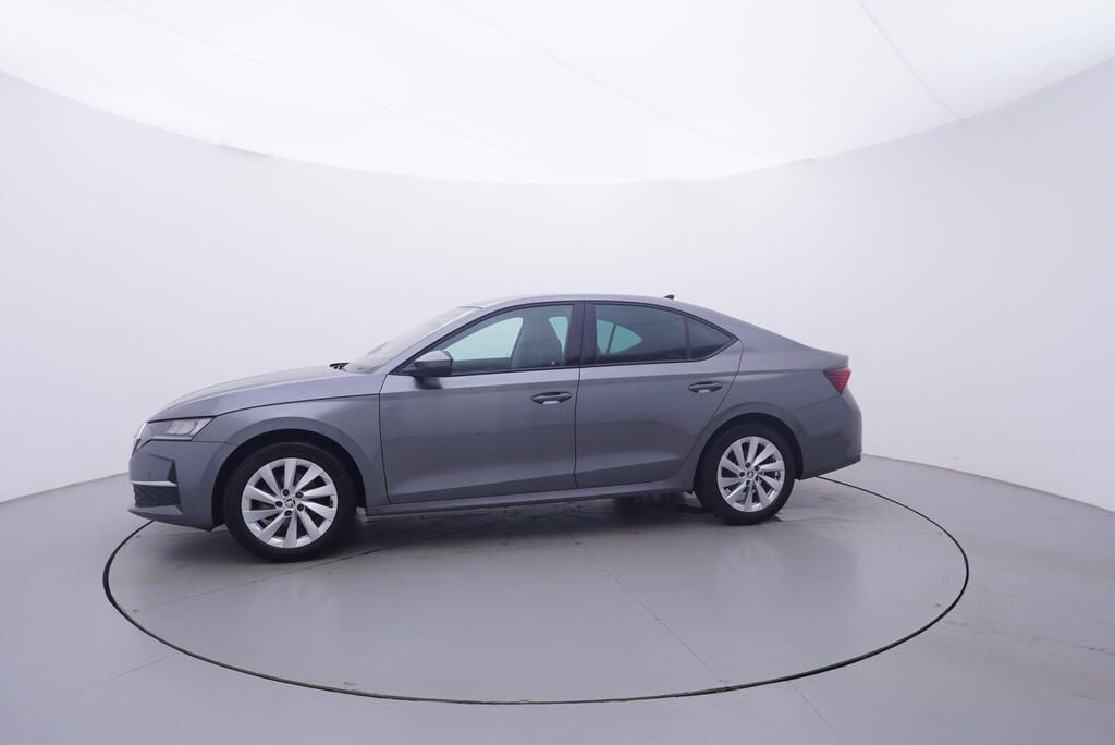 Škoda Octavia, Selection 1.5 TSI 85 kW - fotka 2