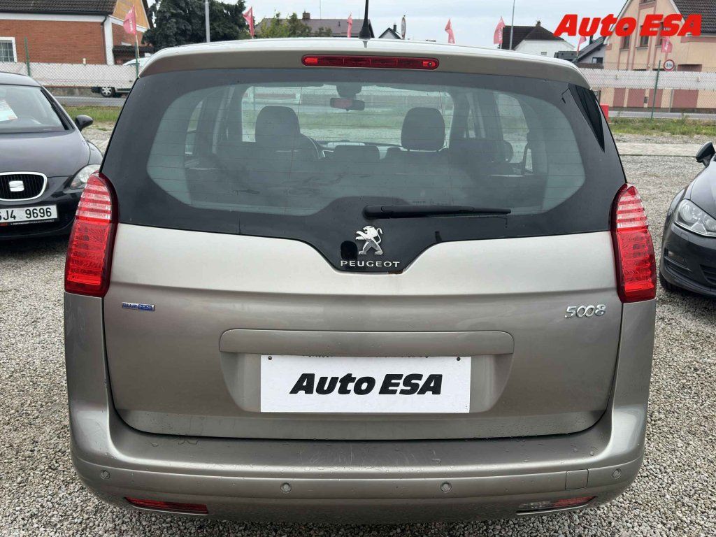 Peugeot 5008, 1.6 HDi - fotka 5