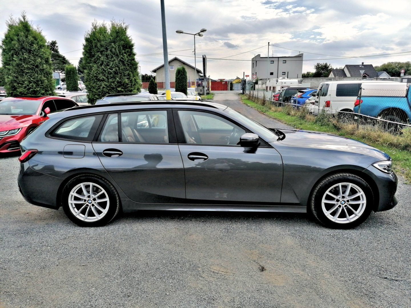 BMW Řada 3, 2.0 318IA 115kW Kůže - fotka 6