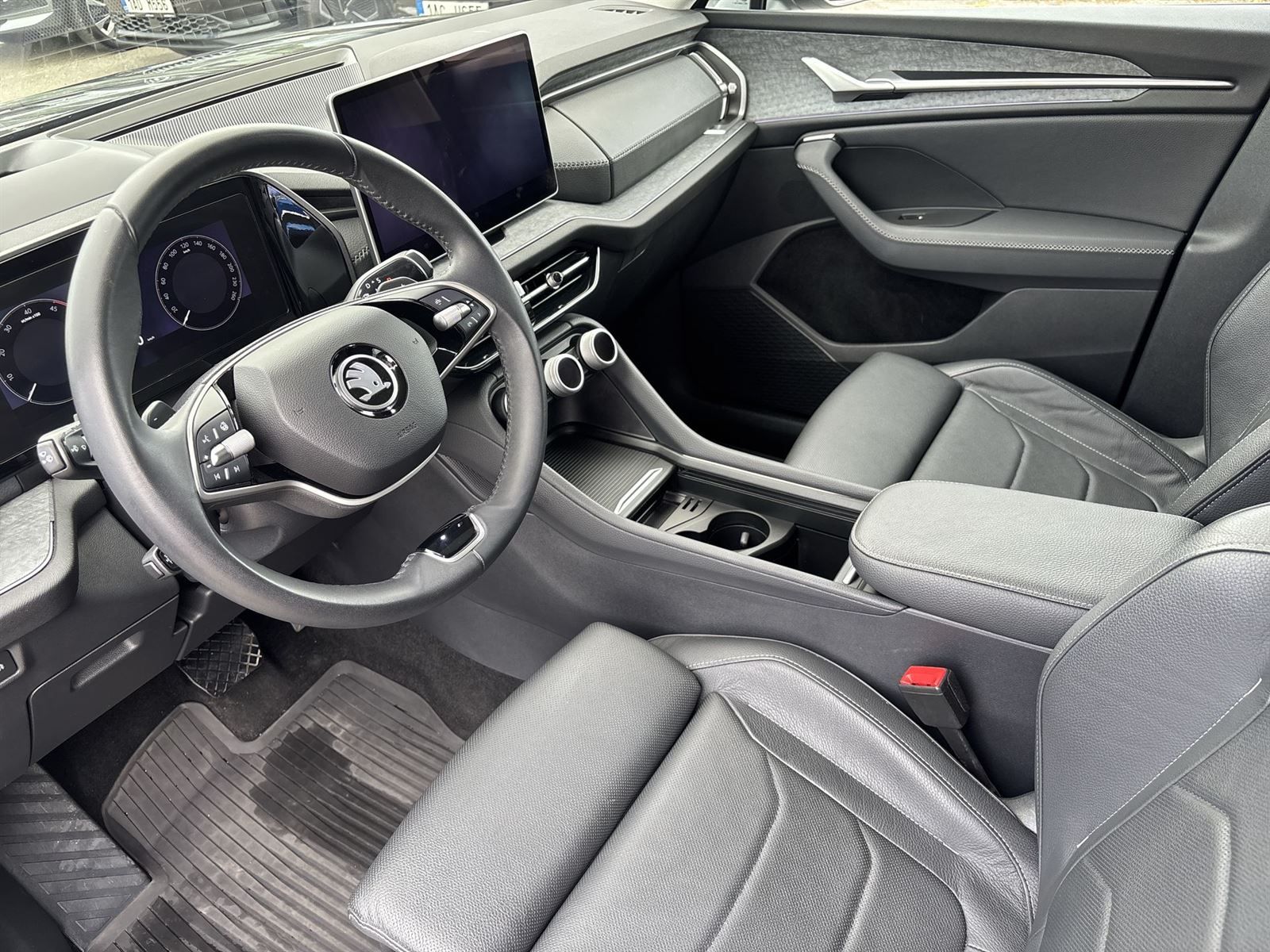 Škoda Kodiaq, 2.0 TDI 4x4 DSG Exclusive - fotka 6