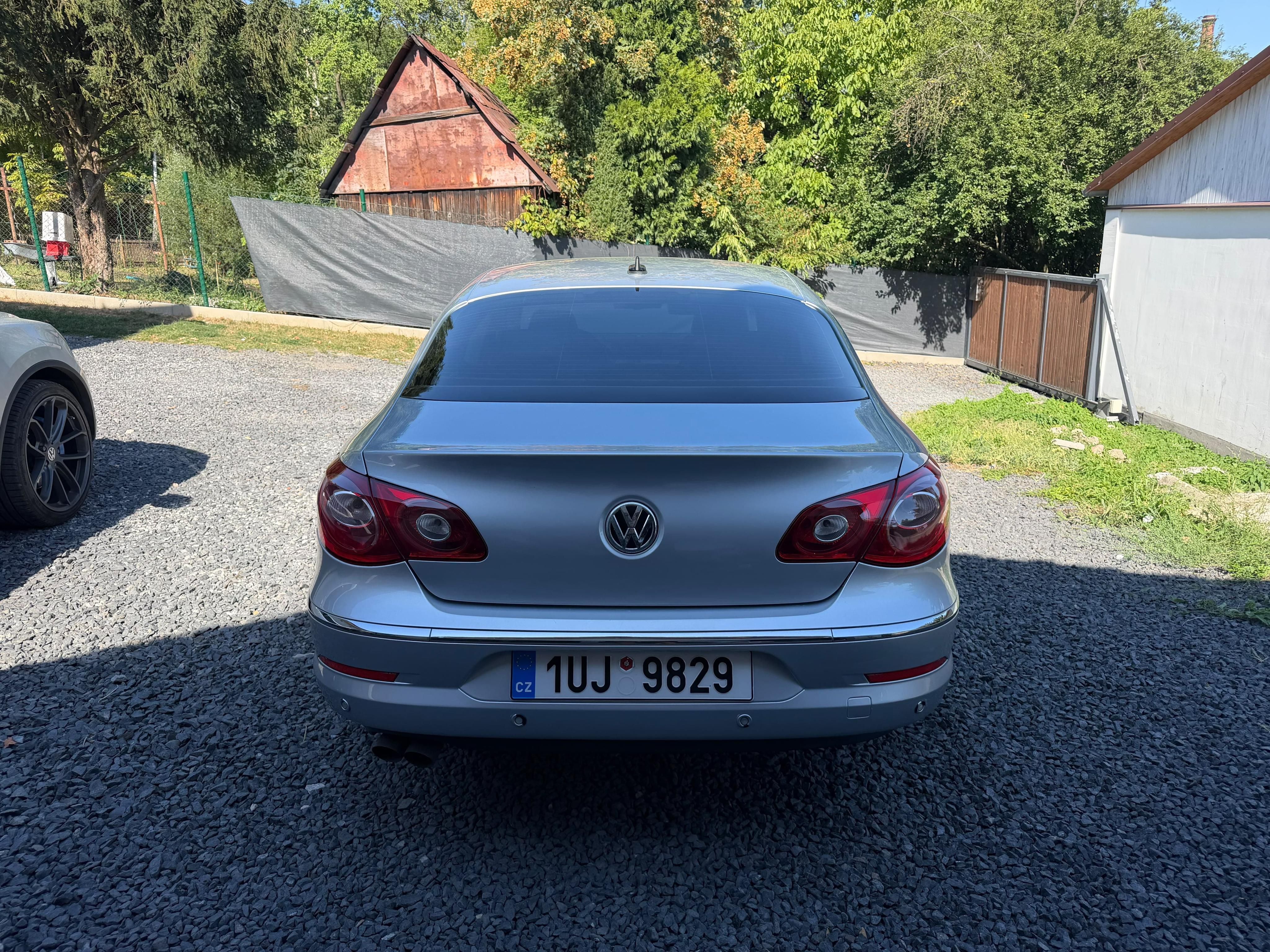 Volkswagen Passat CC, 2.0 TDI 103kw - fotka 6