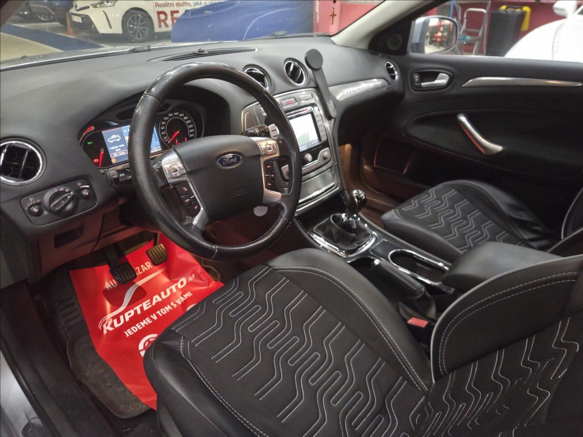 Ford Mondeo, 2,0 TDCi  Titanium - fotka 5