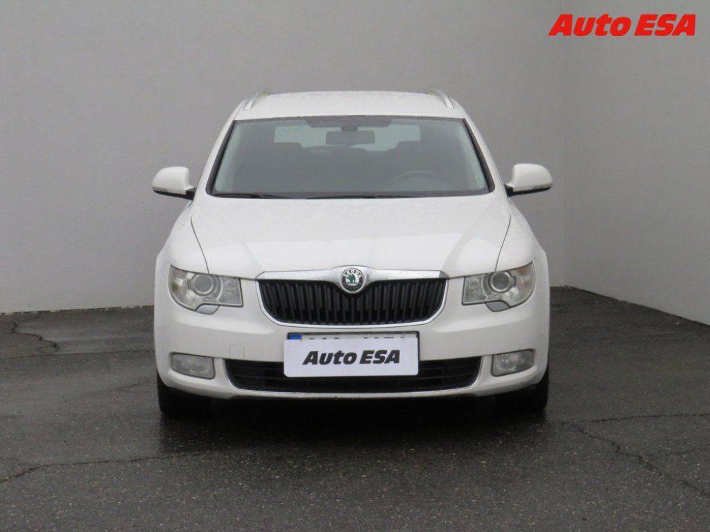 Škoda Superb, 1.6 TDi - fotka 2