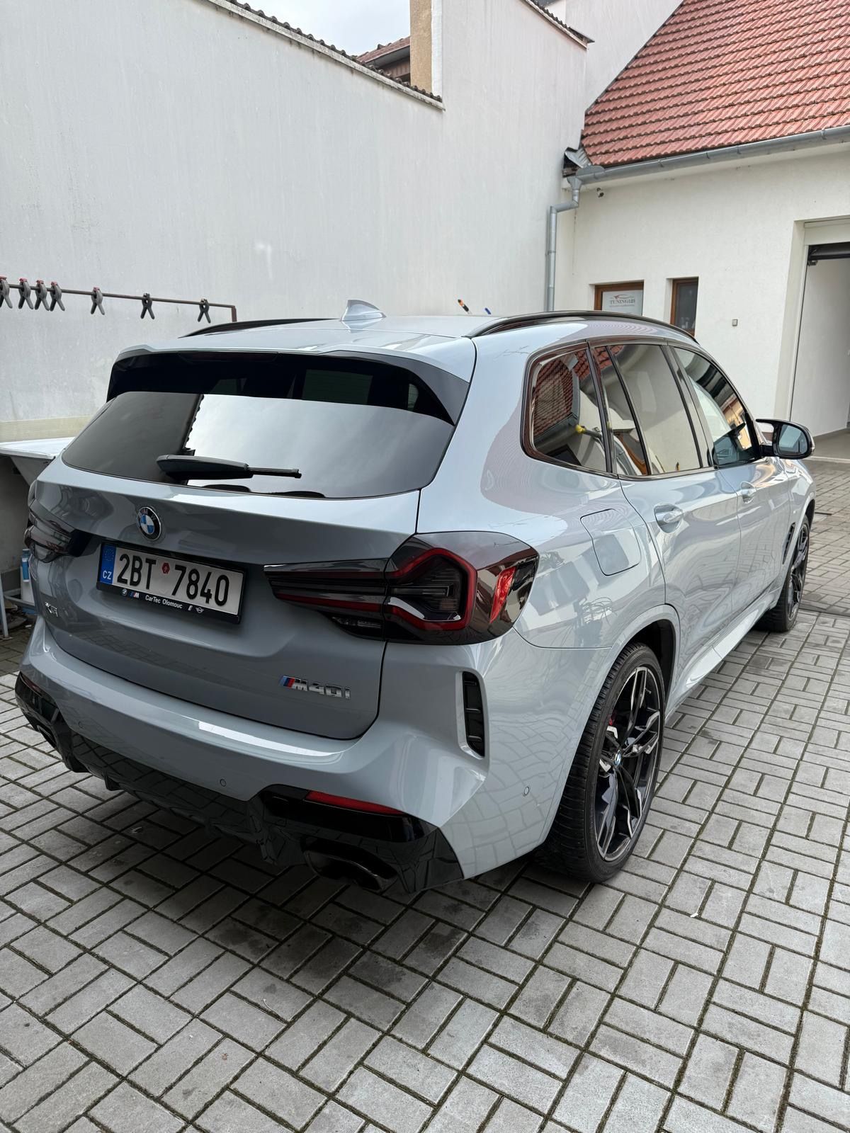 BMW X3, M40i top stav, 1.majitel - fotka 4
