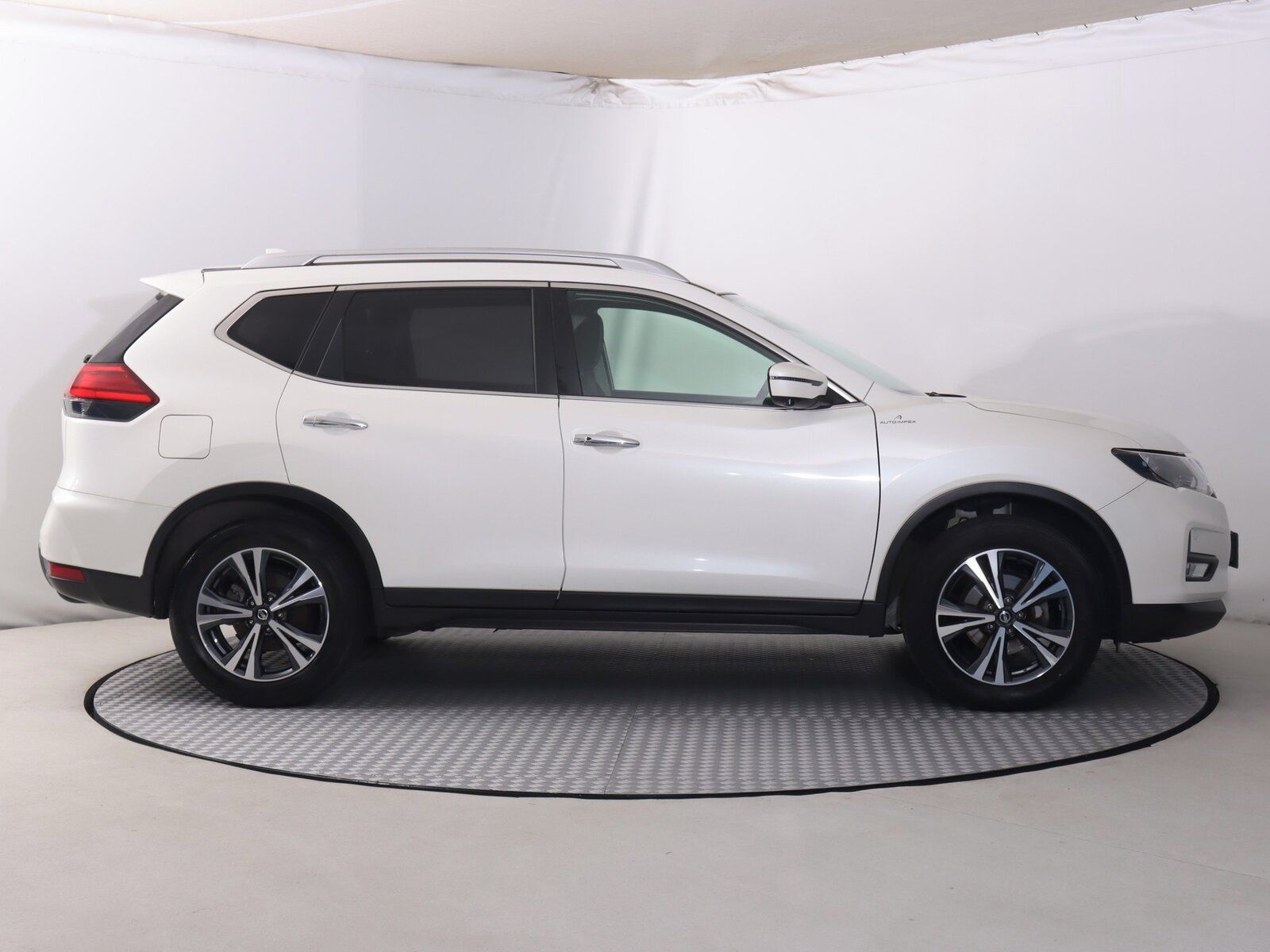 Nissan X-Trail, 1.6 DIG-T, Serv.kniha - fotka 6
