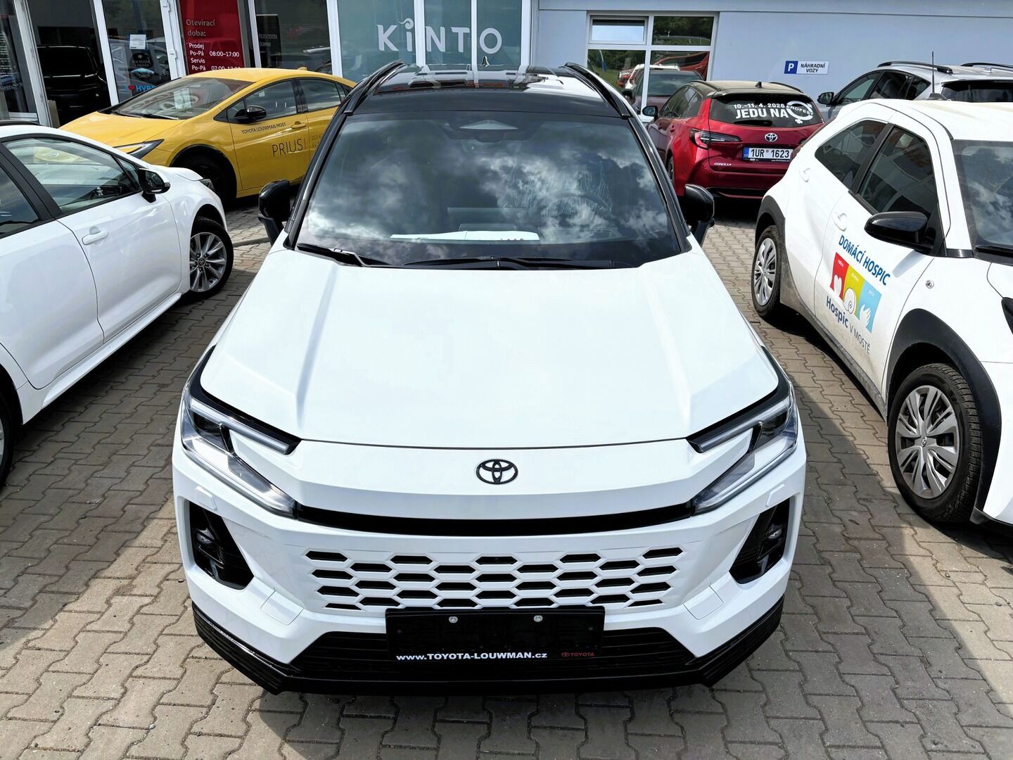 Toyota Rav4, 2,5 Style AWD - fotka 2