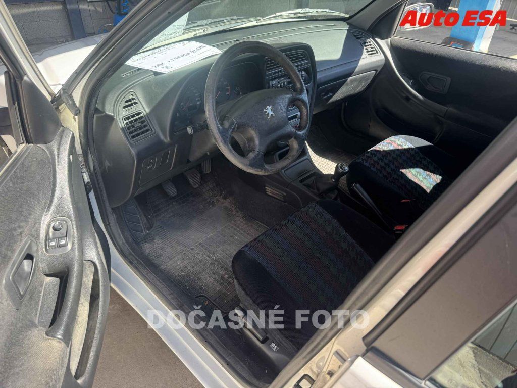 Peugeot 306, 1.6 i - fotka 3