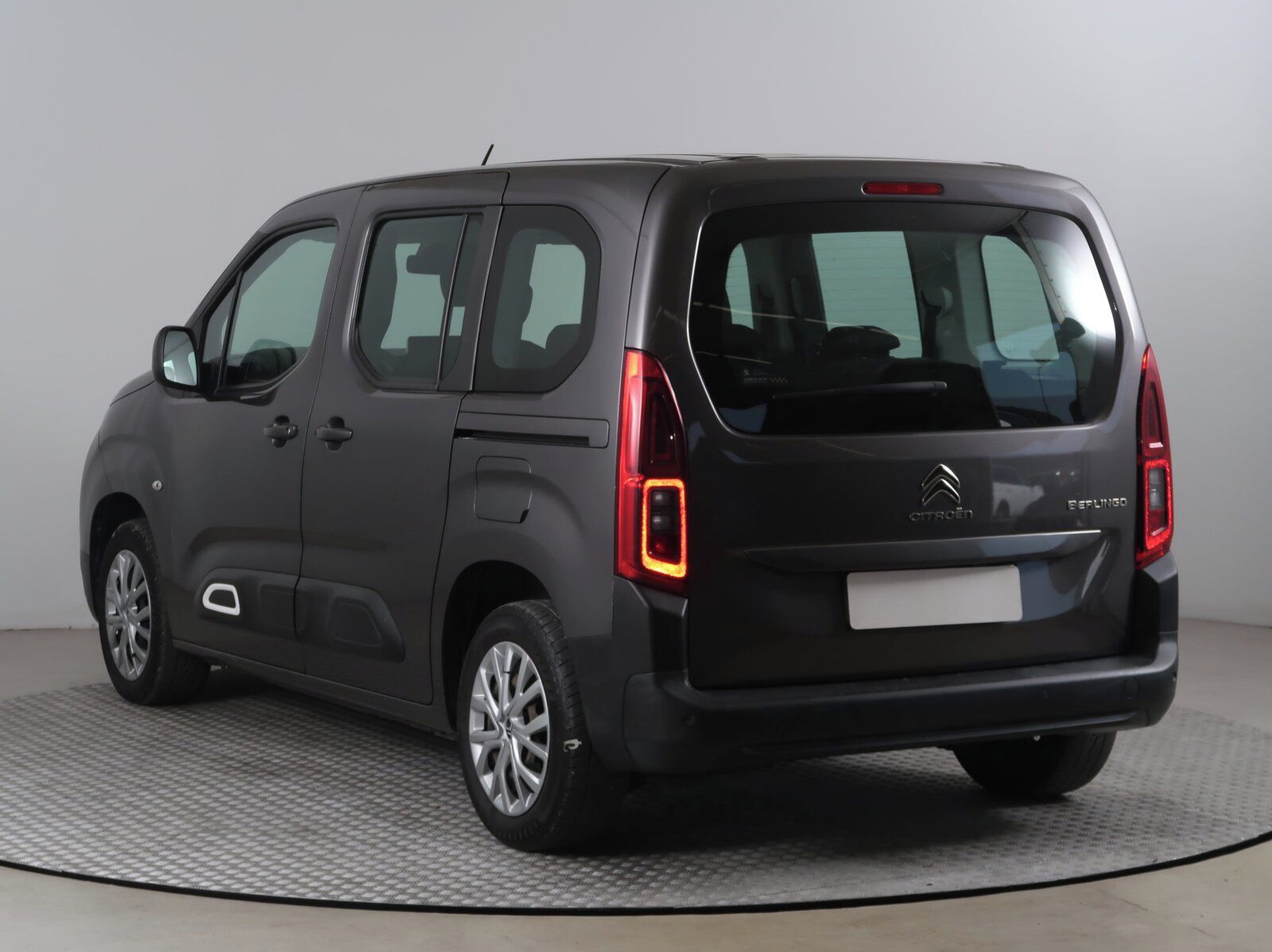Citroën Berlingo, 1.5 BlueHDi, Feel, 5Míst, ČR - fotka 4