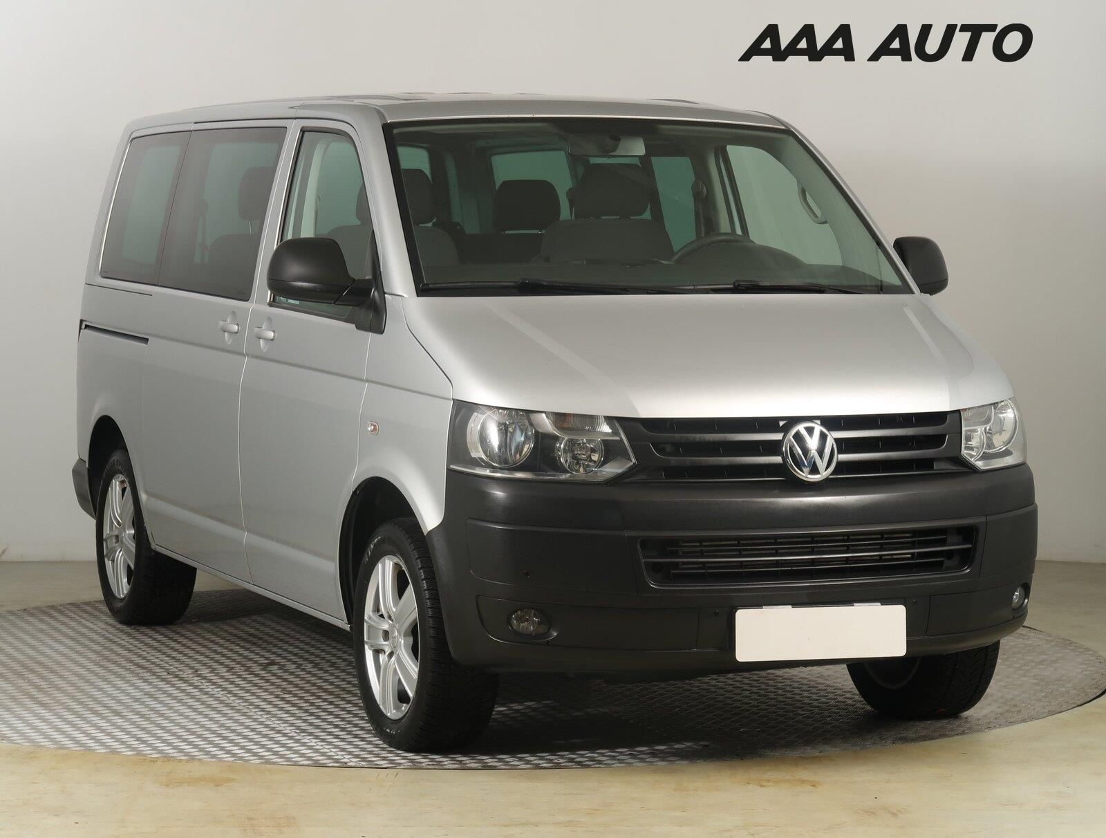 Volkswagen Transporter, 2.0 TDI, Kombi, 5 míst, KR