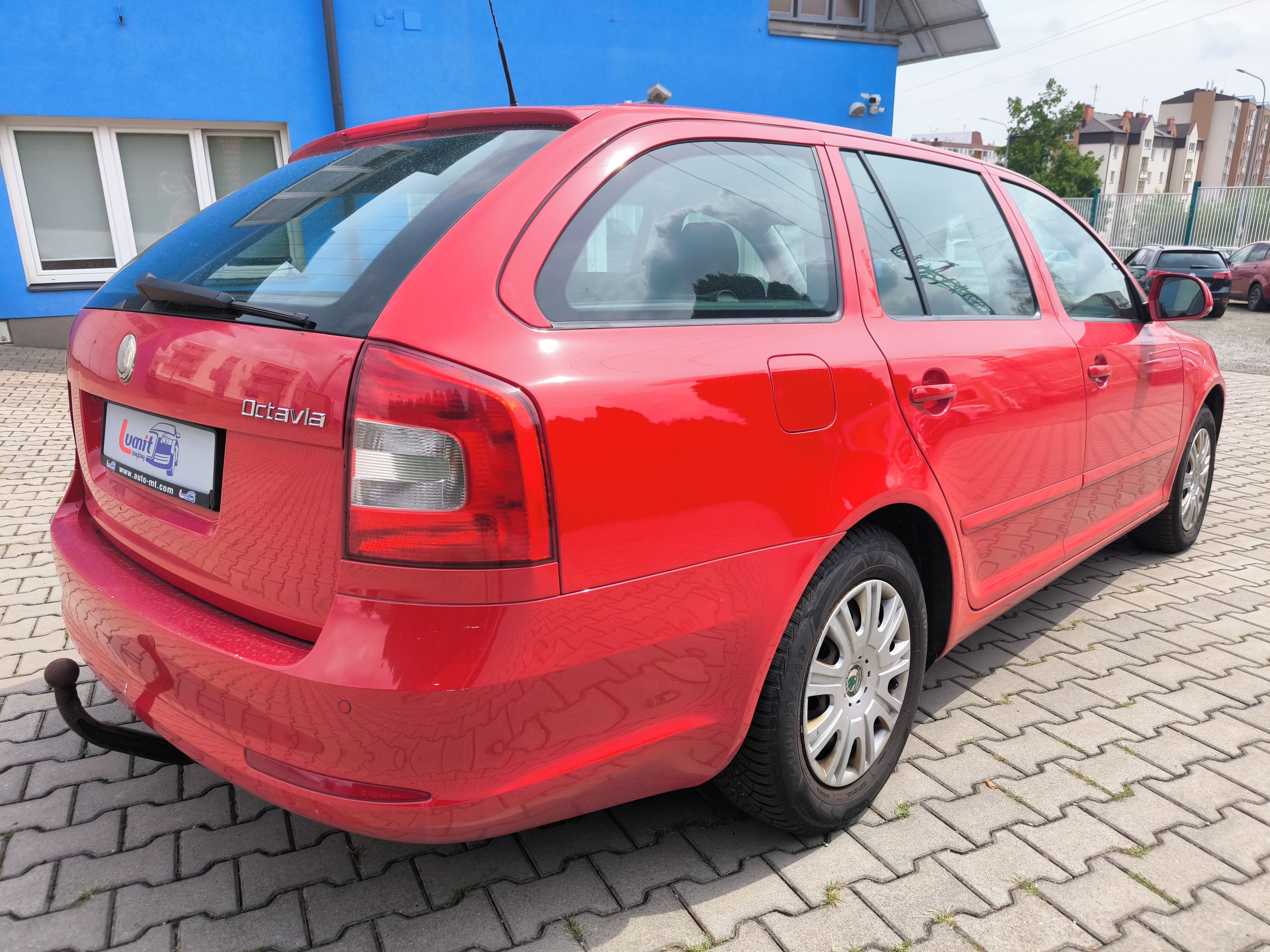 Škoda Octavia, 1.8 TSi  DSG Nový motor - fotka 5