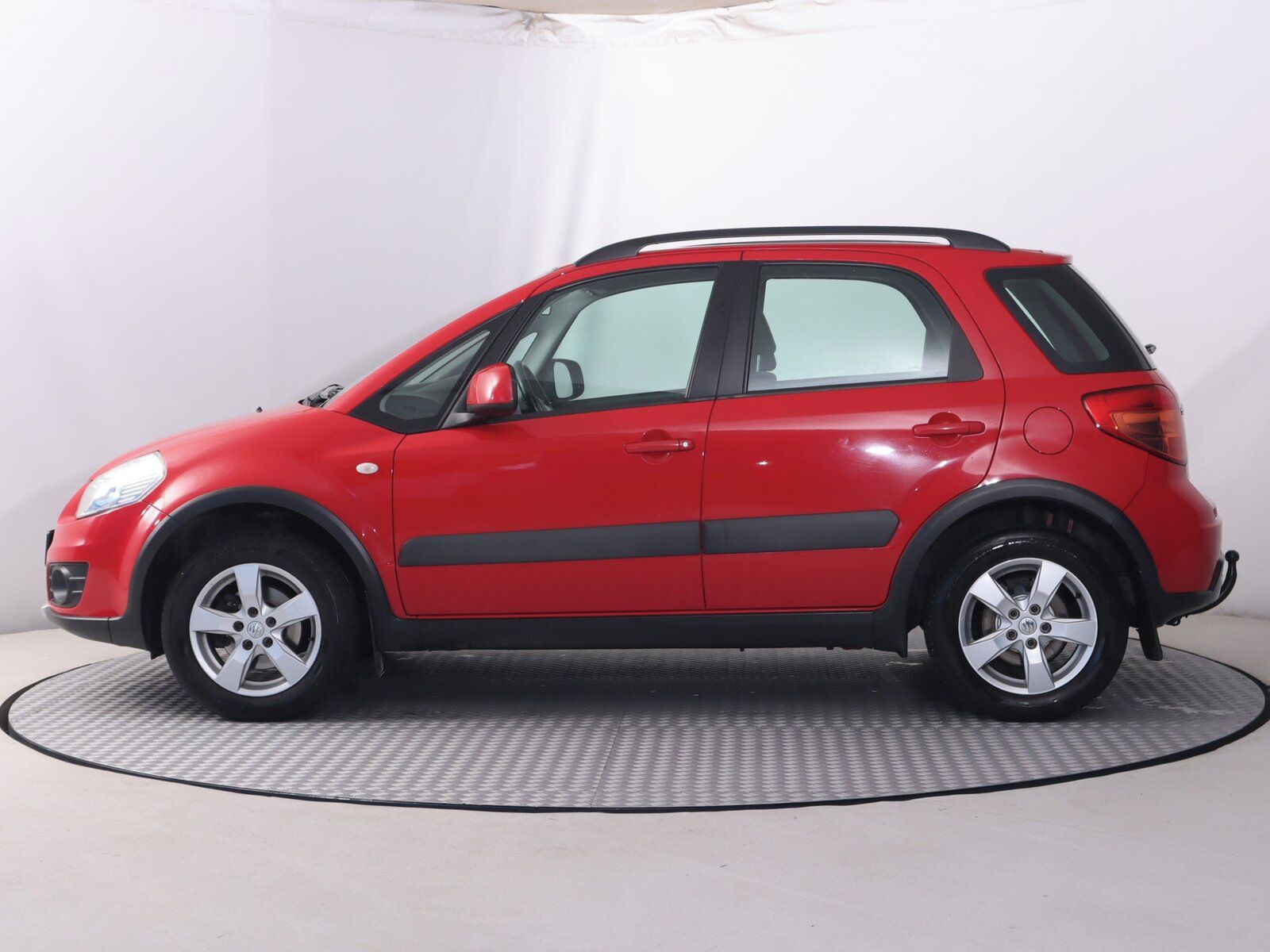 Suzuki SX4, 1.6 VVT, 4X4 - fotka 3