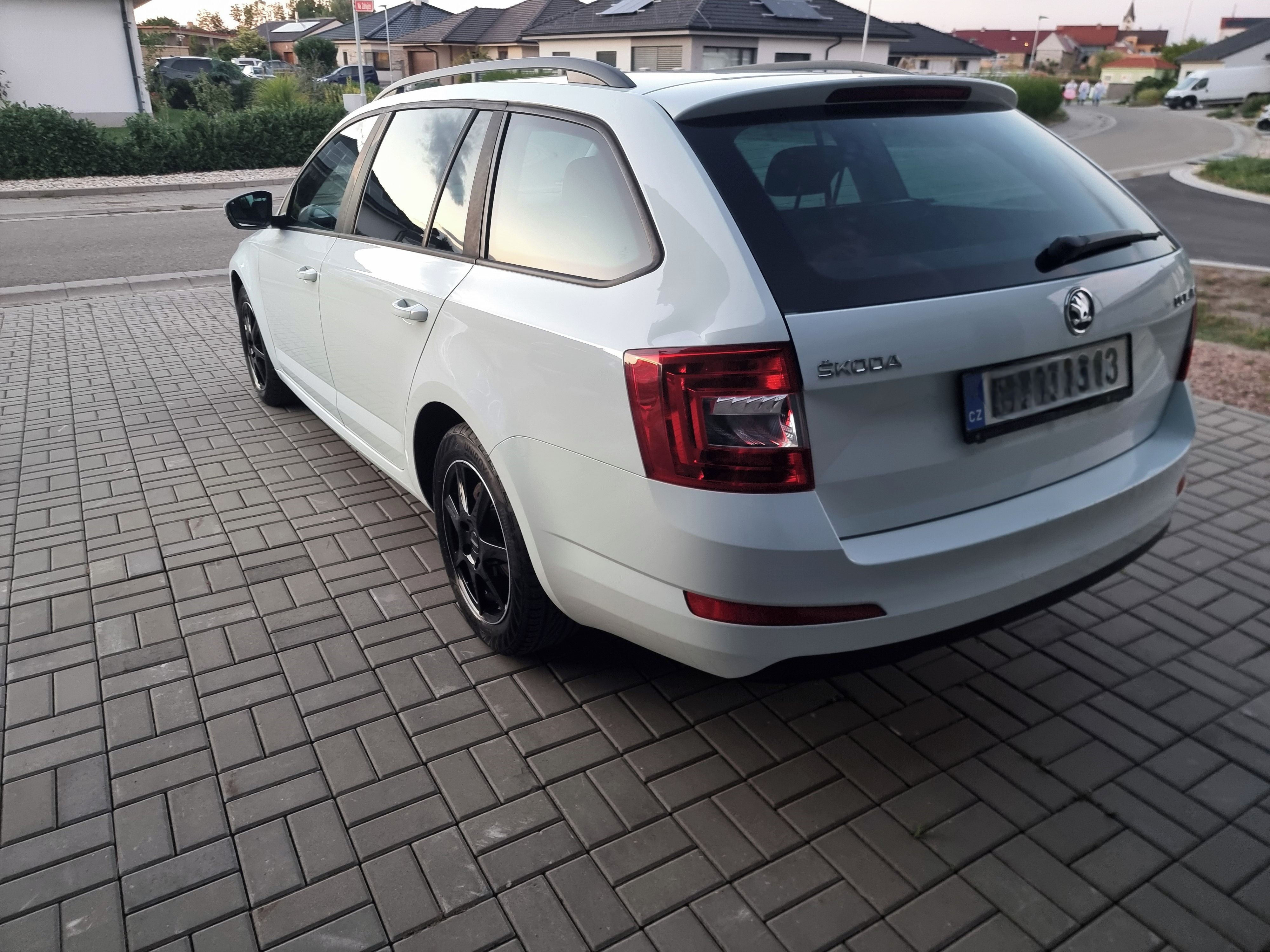Škoda Octavia, 1.2Tsi 81kw | 1.MAJITEL | 2016 - fotka 5