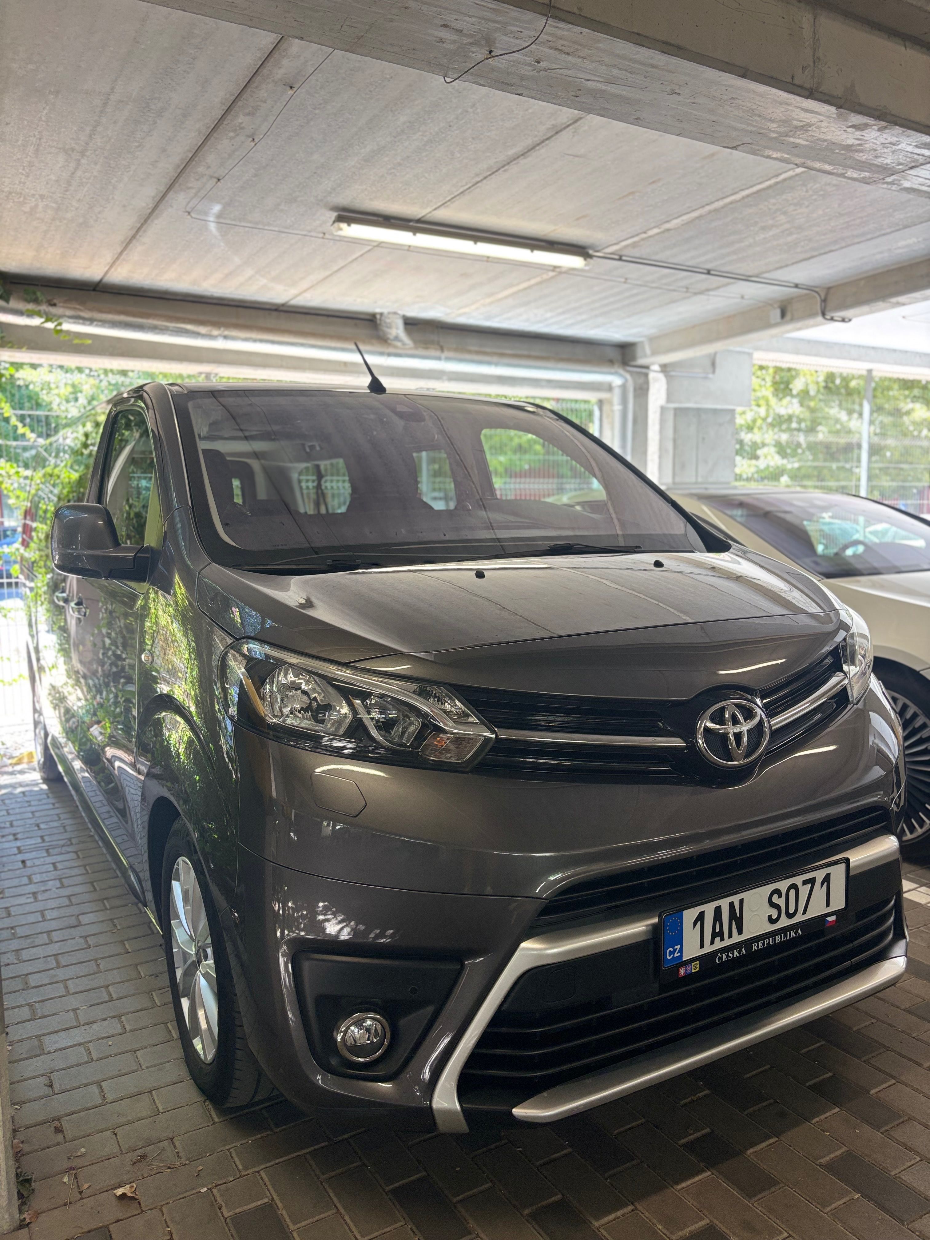 Toyota Proace, 2.0 D-4D 130 kW / 177 HP - fotka 2