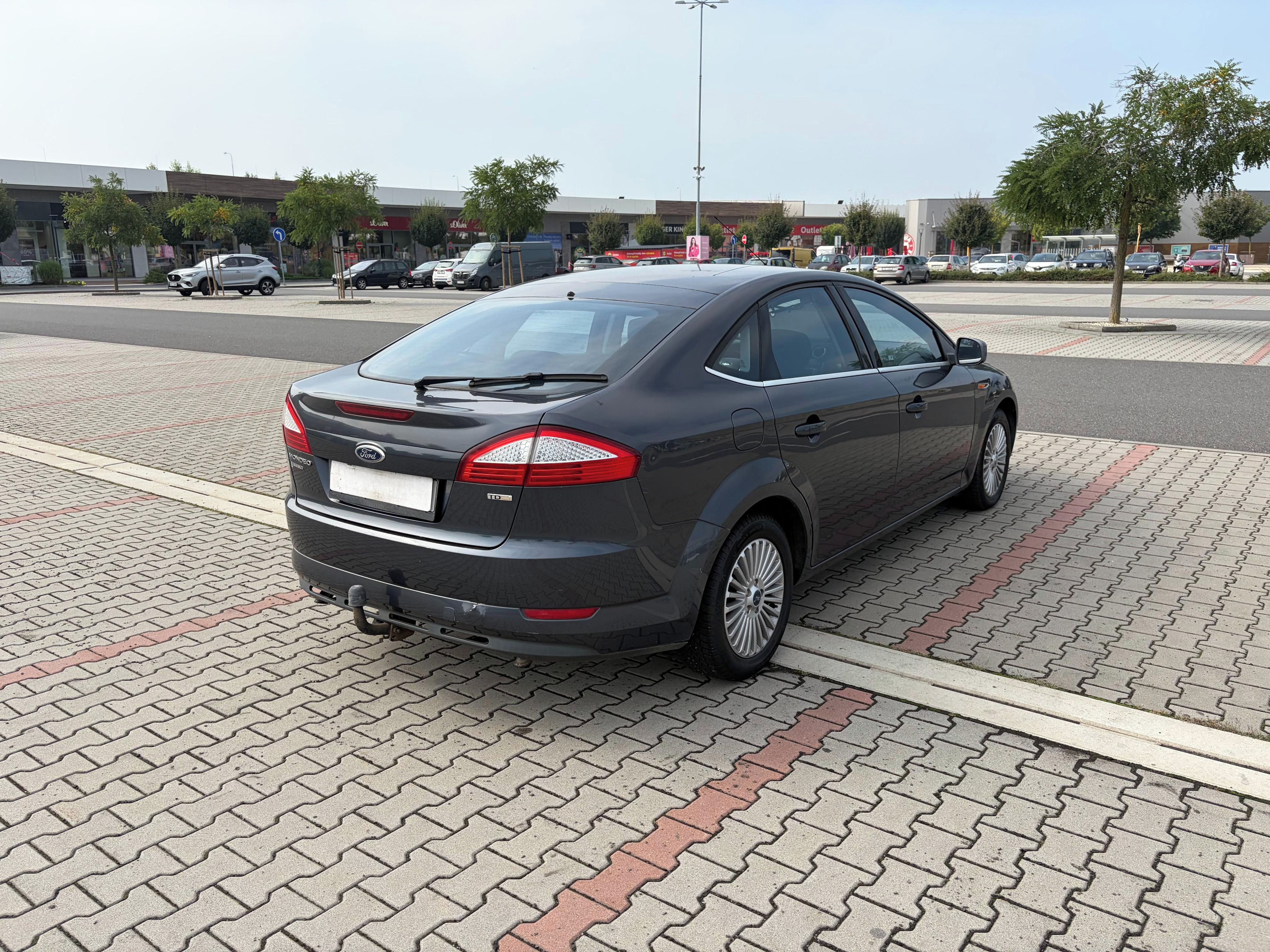 Ford Mondeo, 2.2 TDCi 129kw digi klima - fotka 3