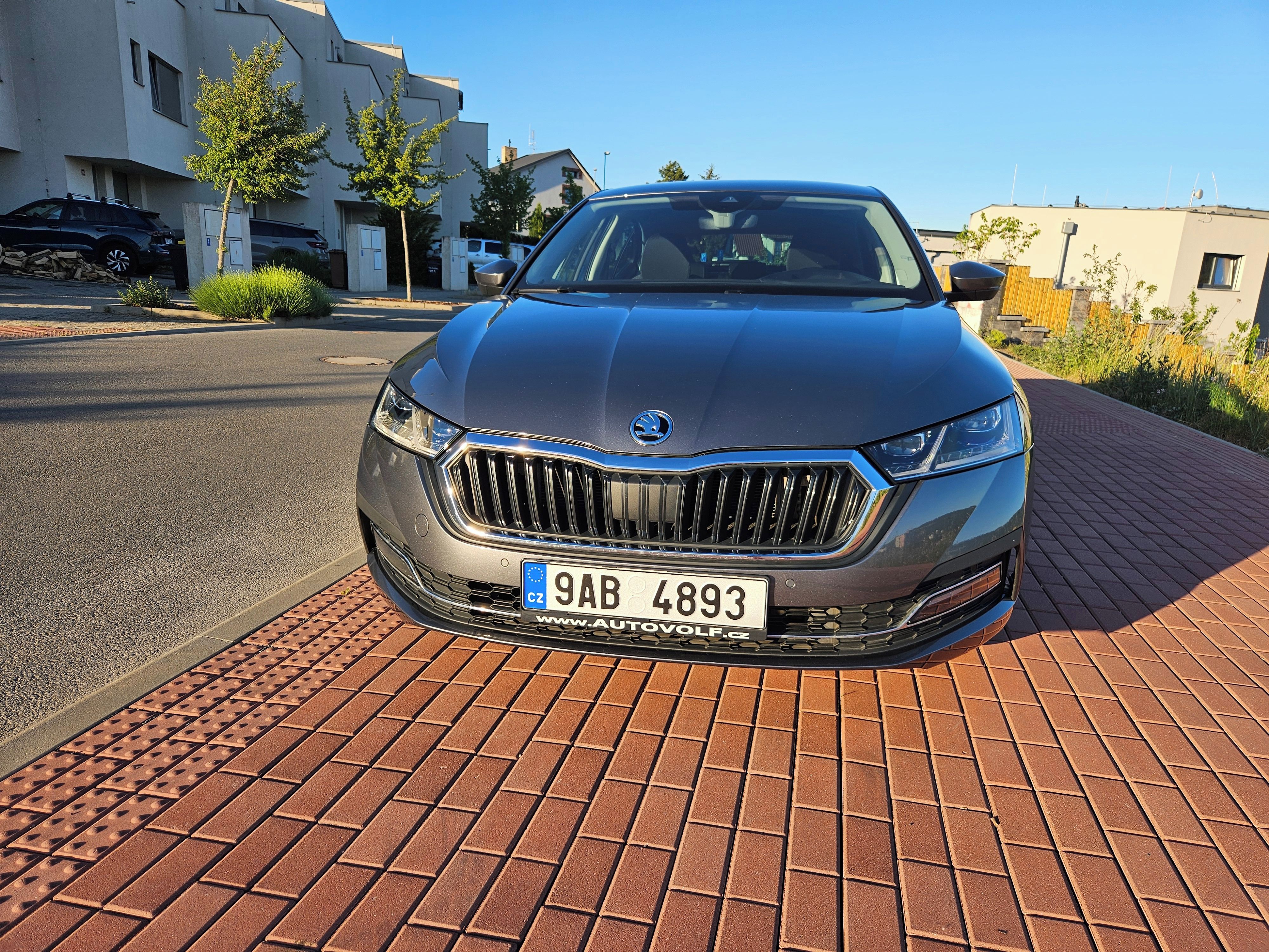 Škoda Octavia, Škoda Octavia IV Style Plus - fotka 2
